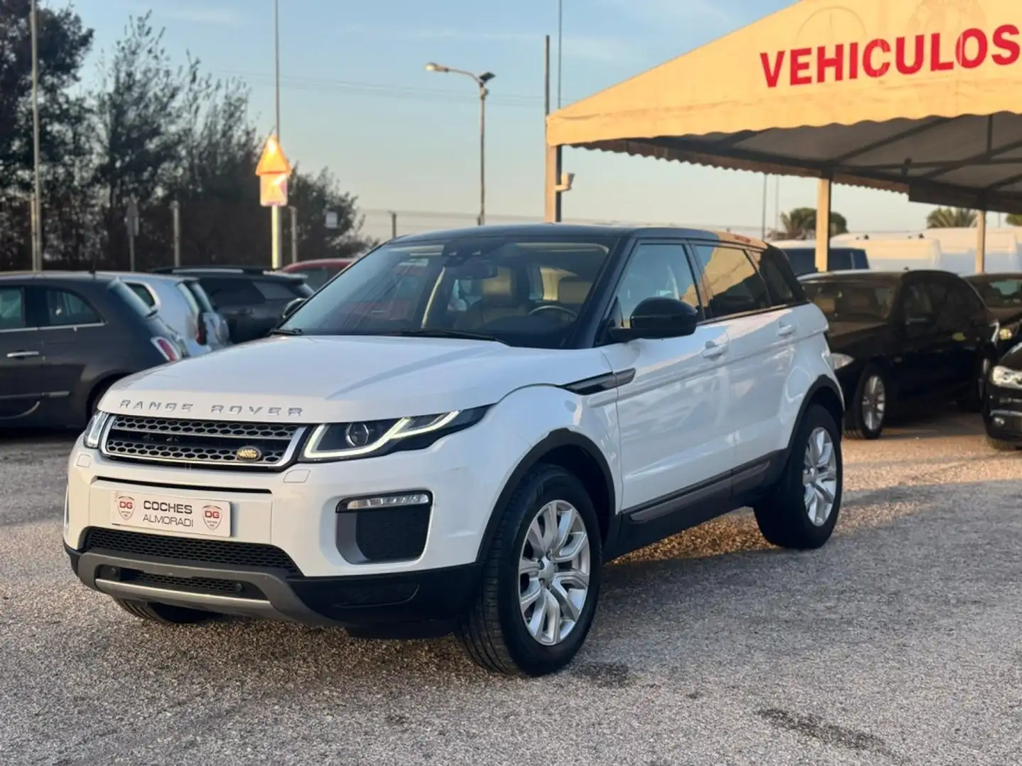 Land Rover Range Rover Evoque 2.0TD4 HSE 4WD Aut. 150 Blanc - 2