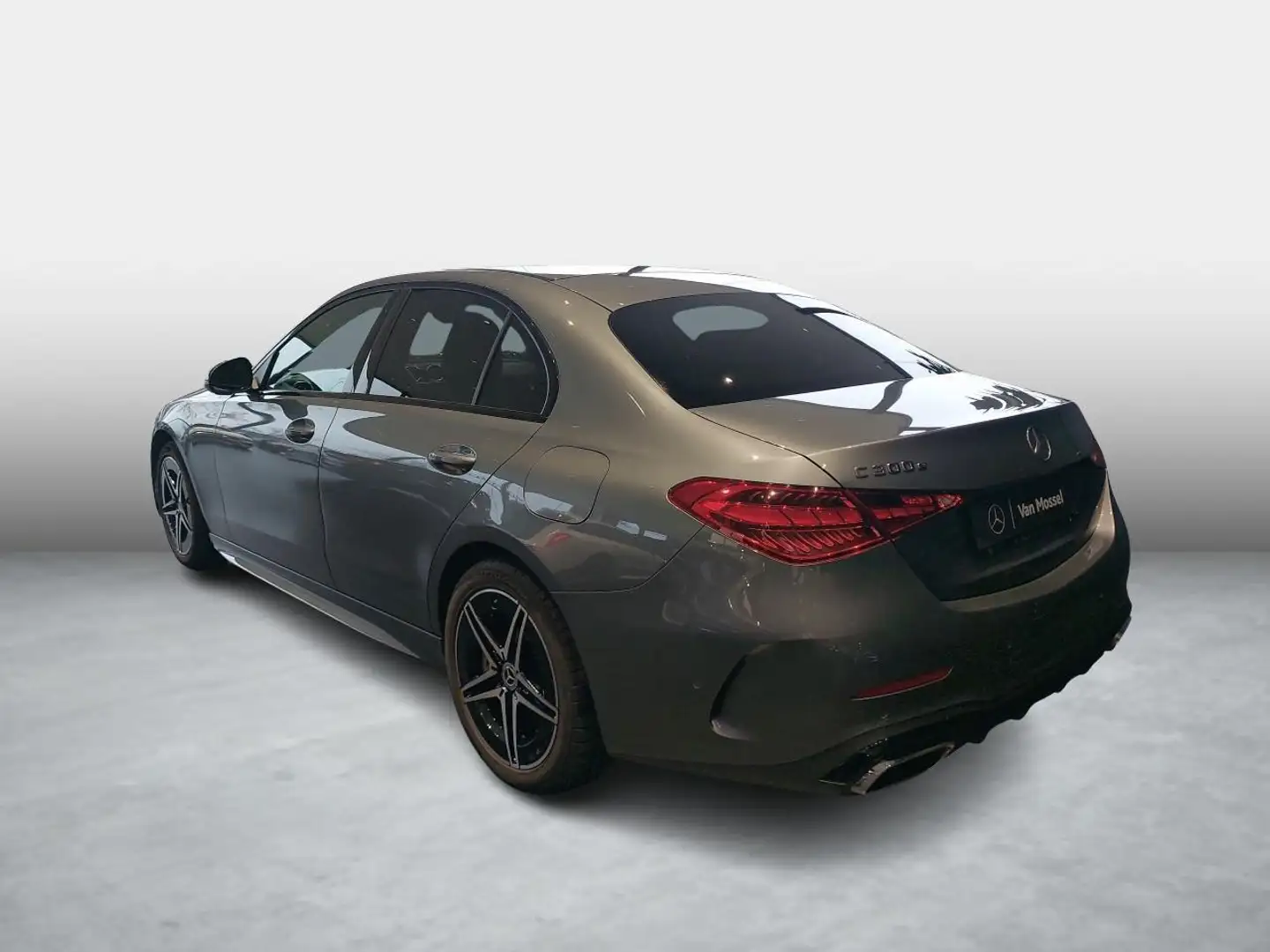 Mercedes-Benz C 300 e AMG Line Berline + NIGHTPAKKET + TREKHAAK + PTS Grijs - 2
