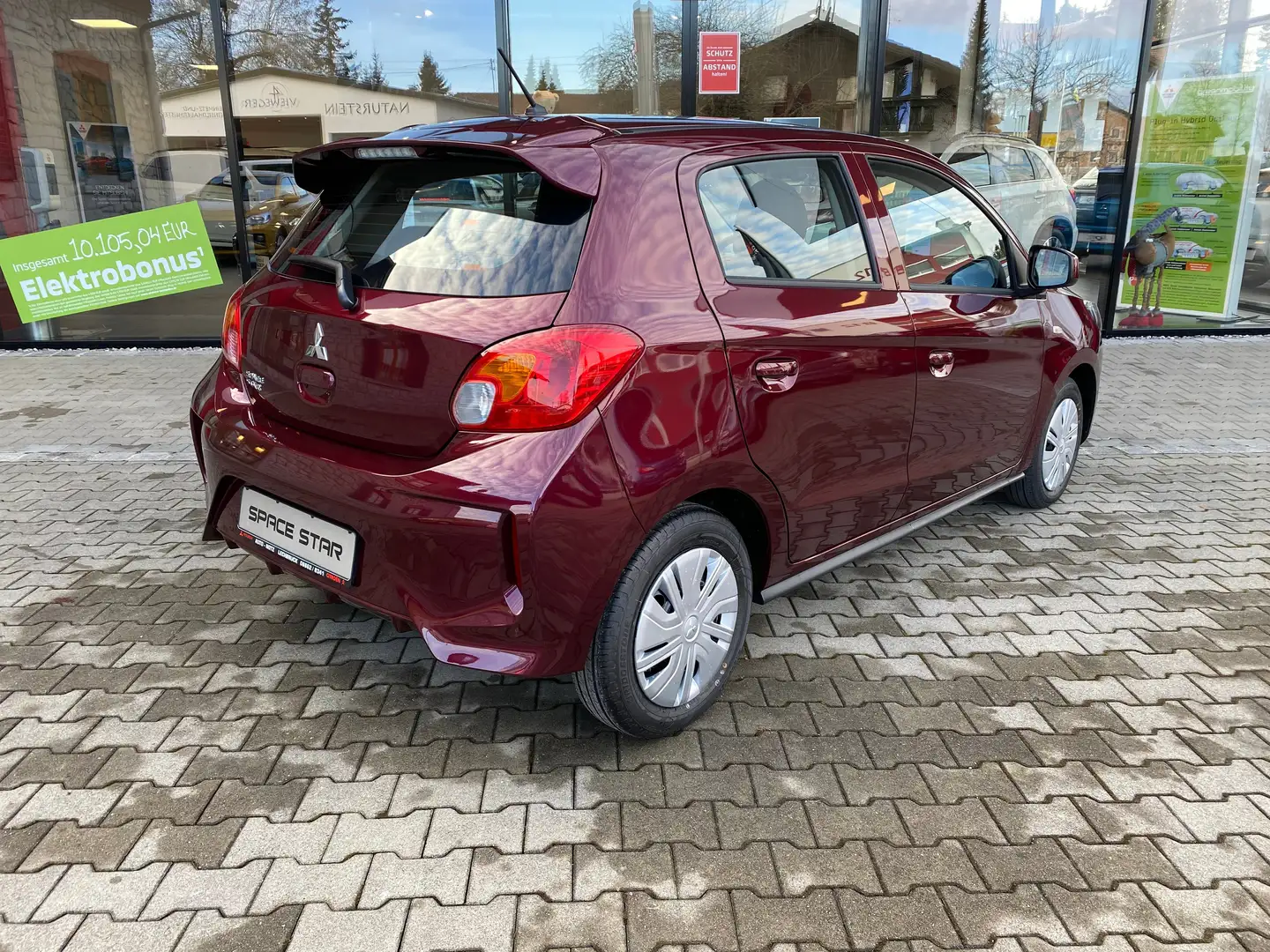 Mitsubishi Space Star 1.2 Select, Klima, 8-fach, VERSIEGELT Rot - 2