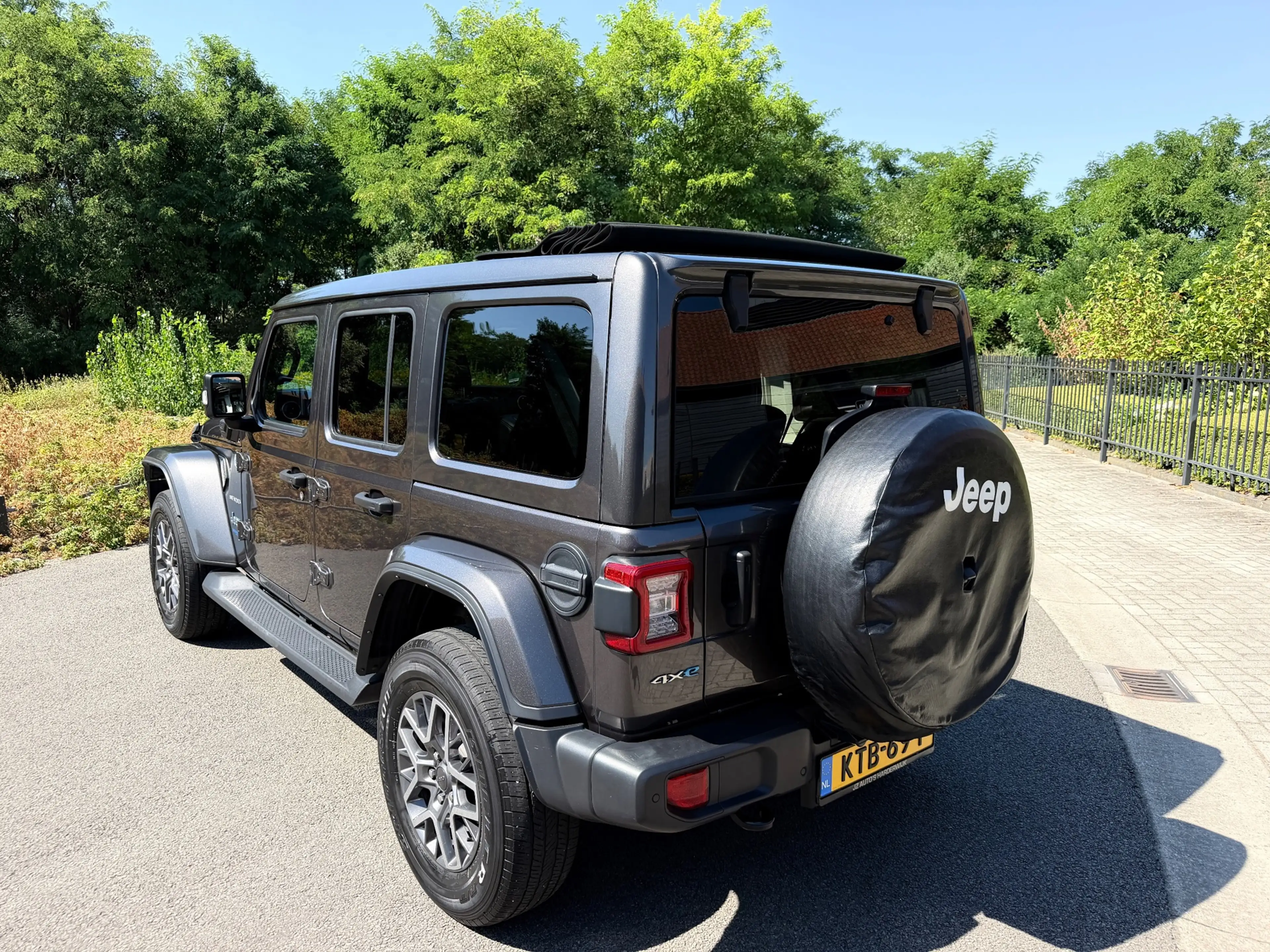 Jeep Wrangler UNLIMITED Jeep Wrangler 380 Unlimited/Sahara 2.0 P — photo 5