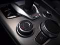 Alfa Romeo Giulia 2.0 T 280pk AWD Veloce ALL BLACK | Pano | 19"| ACC Zwart - thumbnail 23