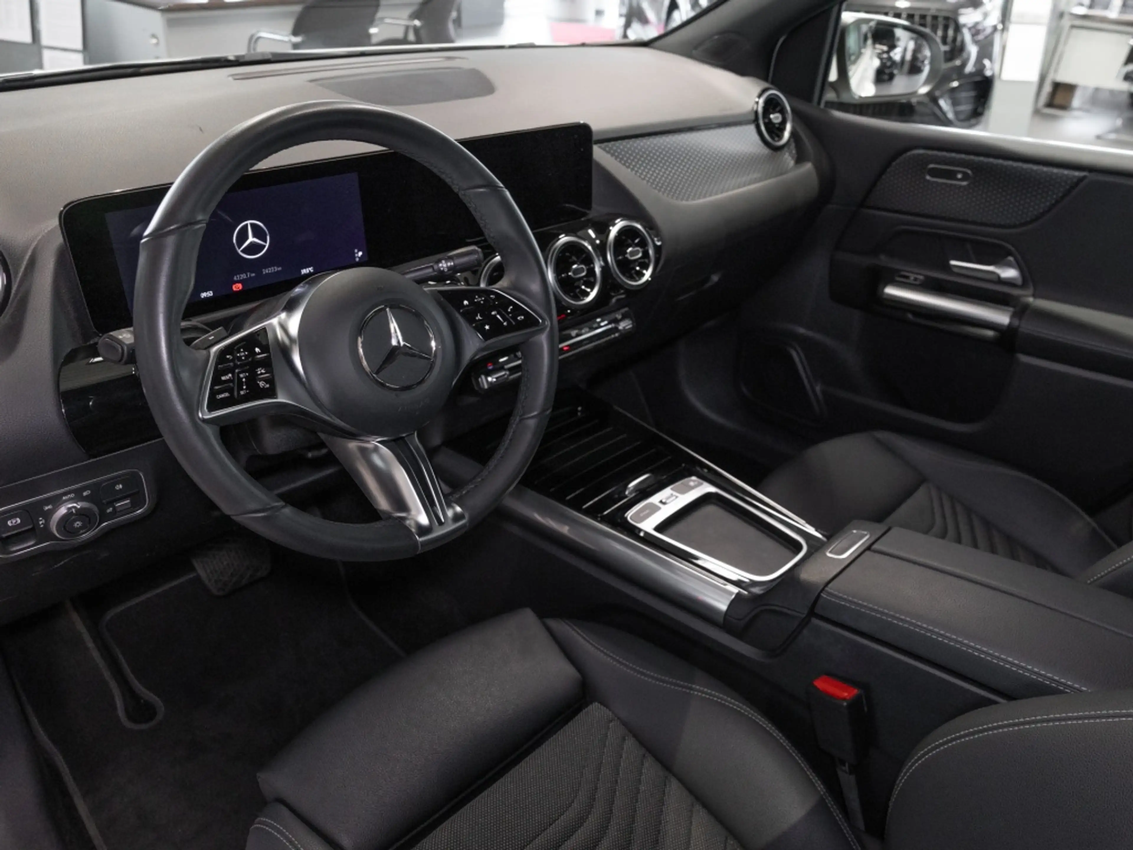 Mercedes-Benz B 180 , PROGRESSIVE AHK KAMERA SPUR PDC SHZ — photo 7