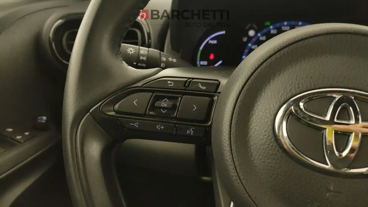 Toyota Yaris Cross 1.5 HYBRID 5P. E-CVT TREND, миниатюра 14