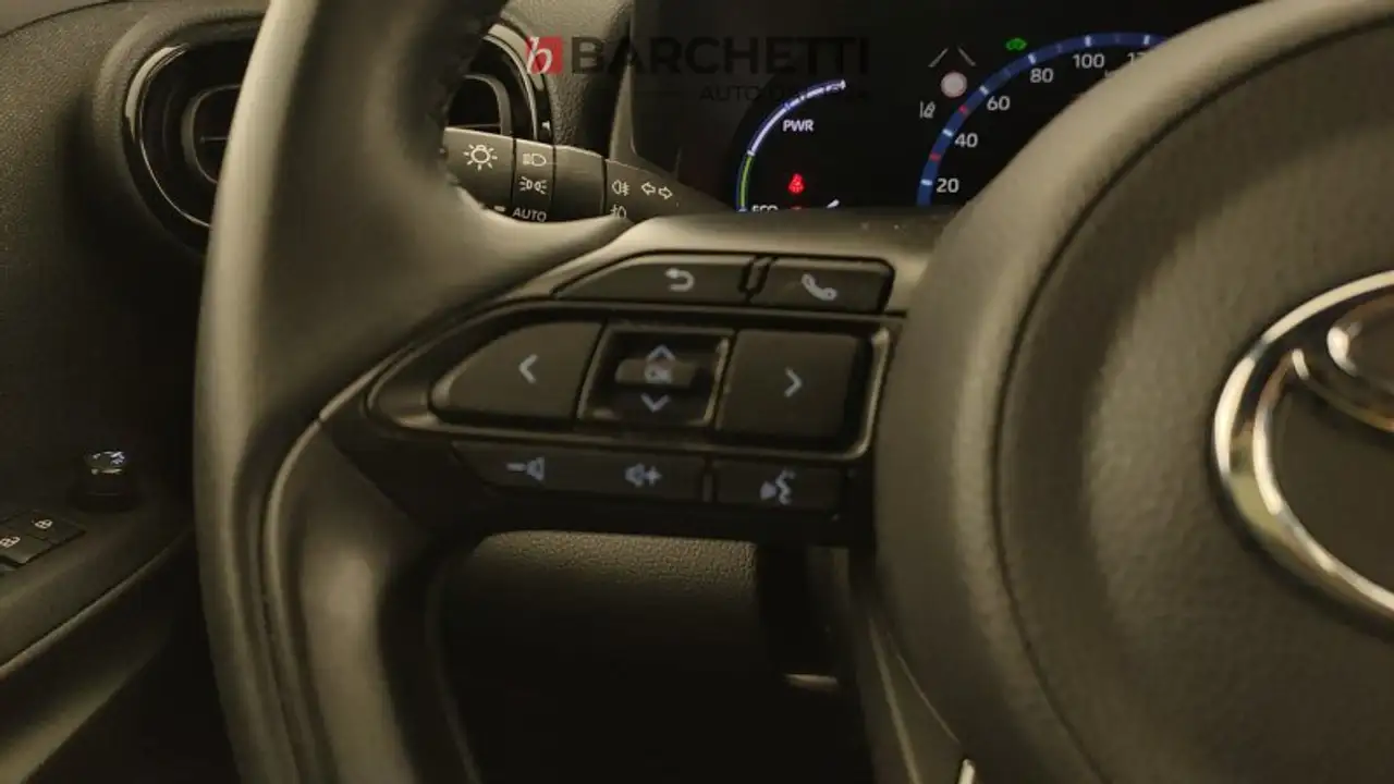 Toyota Yaris Cross 1.5 HYBRID 5P. E-CVT TREND, миниатюра 13