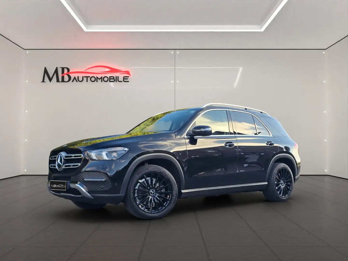 Mercedes-Benz GLE 300 d 4Matic *BURMSTER*LED*MBUX*PANNO* Noir - 1