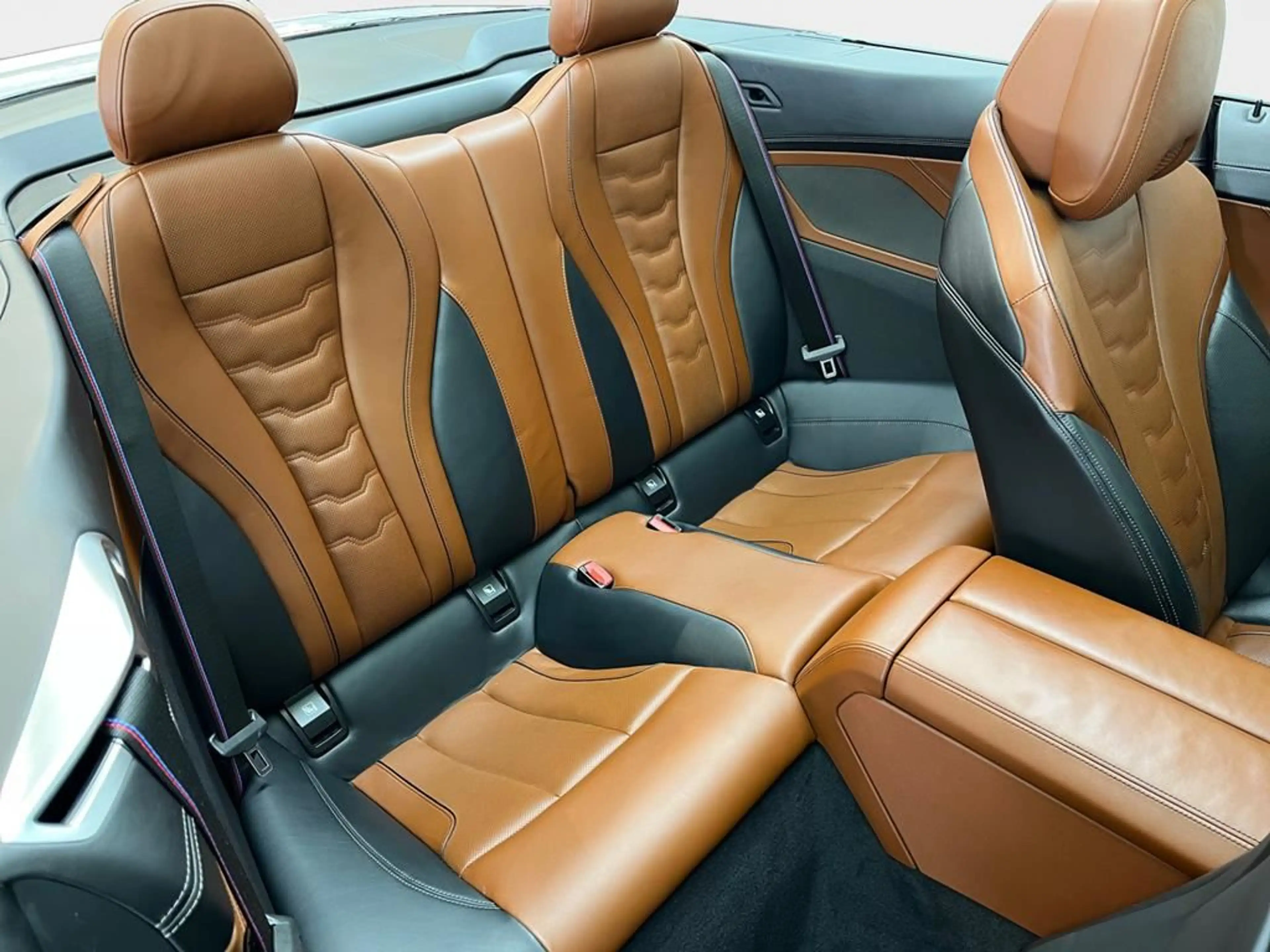 BMW 840 M Sport Pro — photo 15