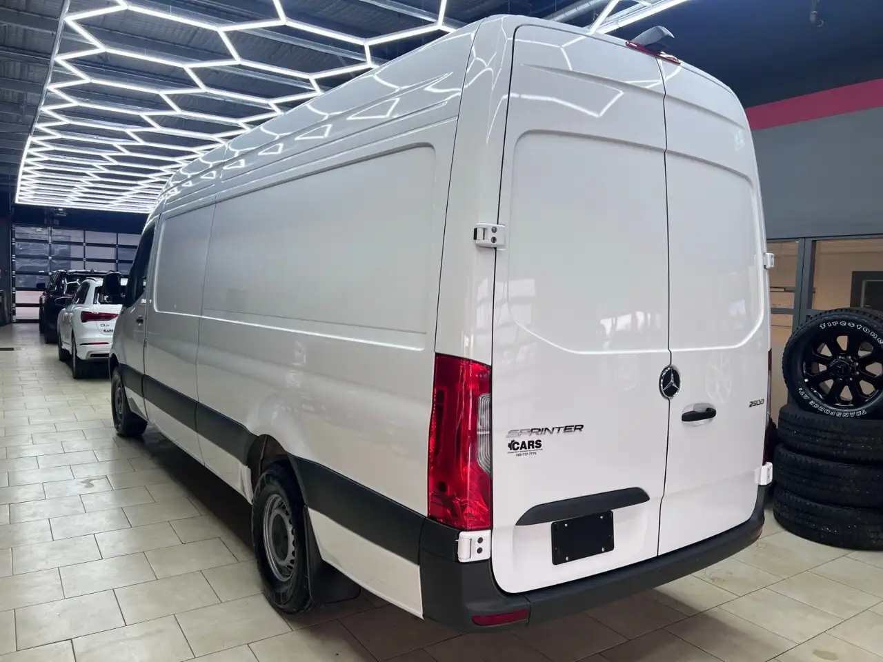 Mercedes-Benz Sprinter снимка Mercedes-Benz Sprinter