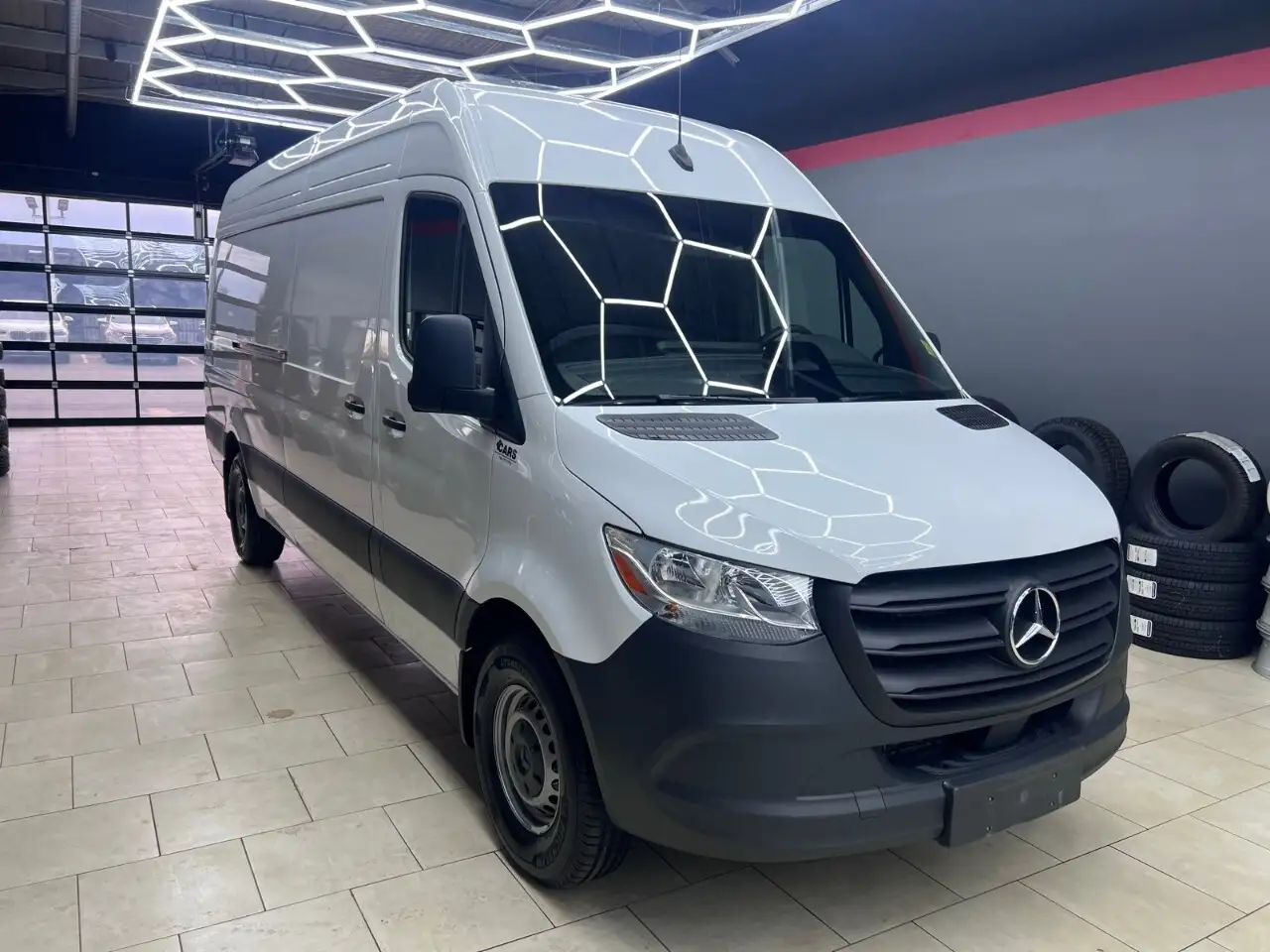 Mercedes-Benz Sprinter снимка Mercedes-Benz Sprinter