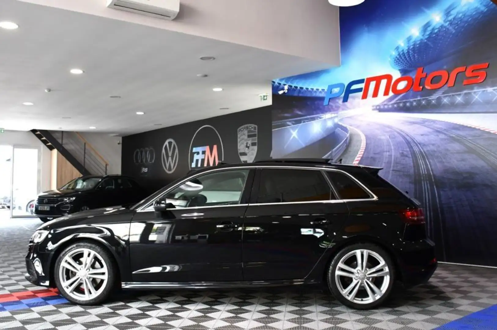 Audi A3 S-Line 40 TFSI 190 S-Tronic GPS Virtual Régulateur Noir - 2