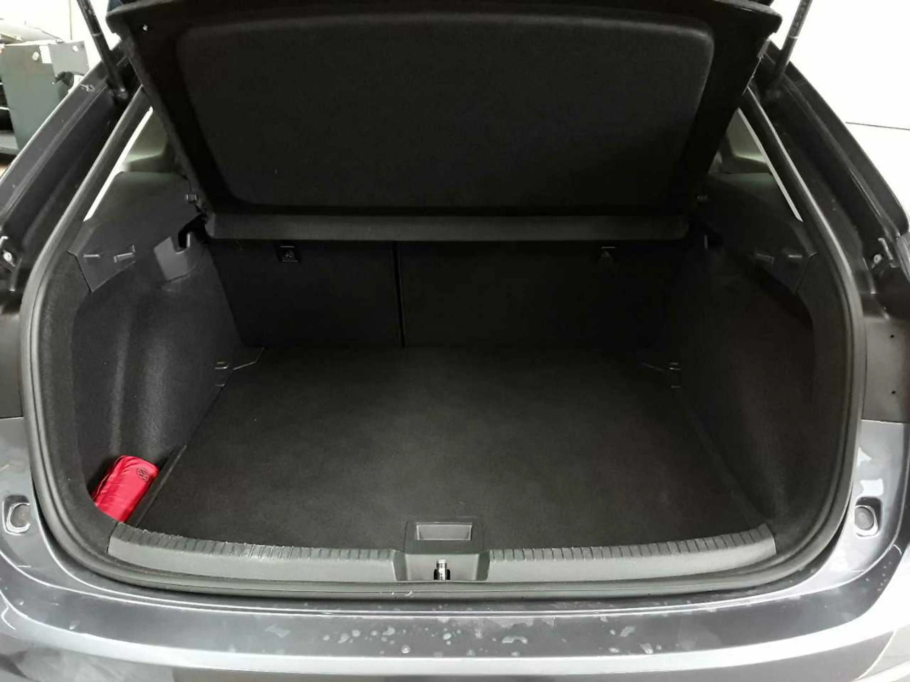 Volkswagen Taigo Taigo 1.0 TSI OPF DSG Life — photo 15