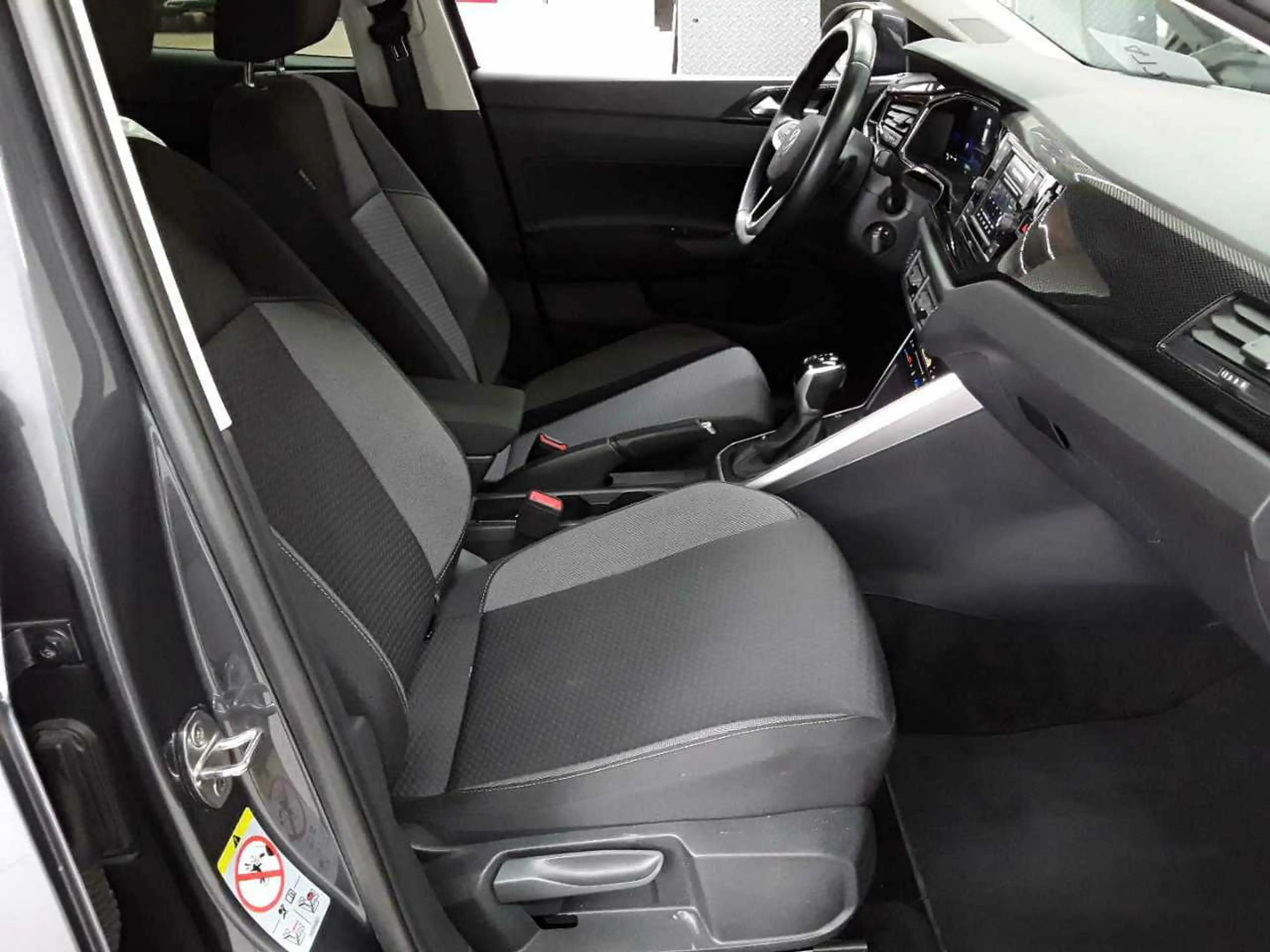 Volkswagen Taigo Taigo 1.0 TSI OPF DSG Life — photo 8