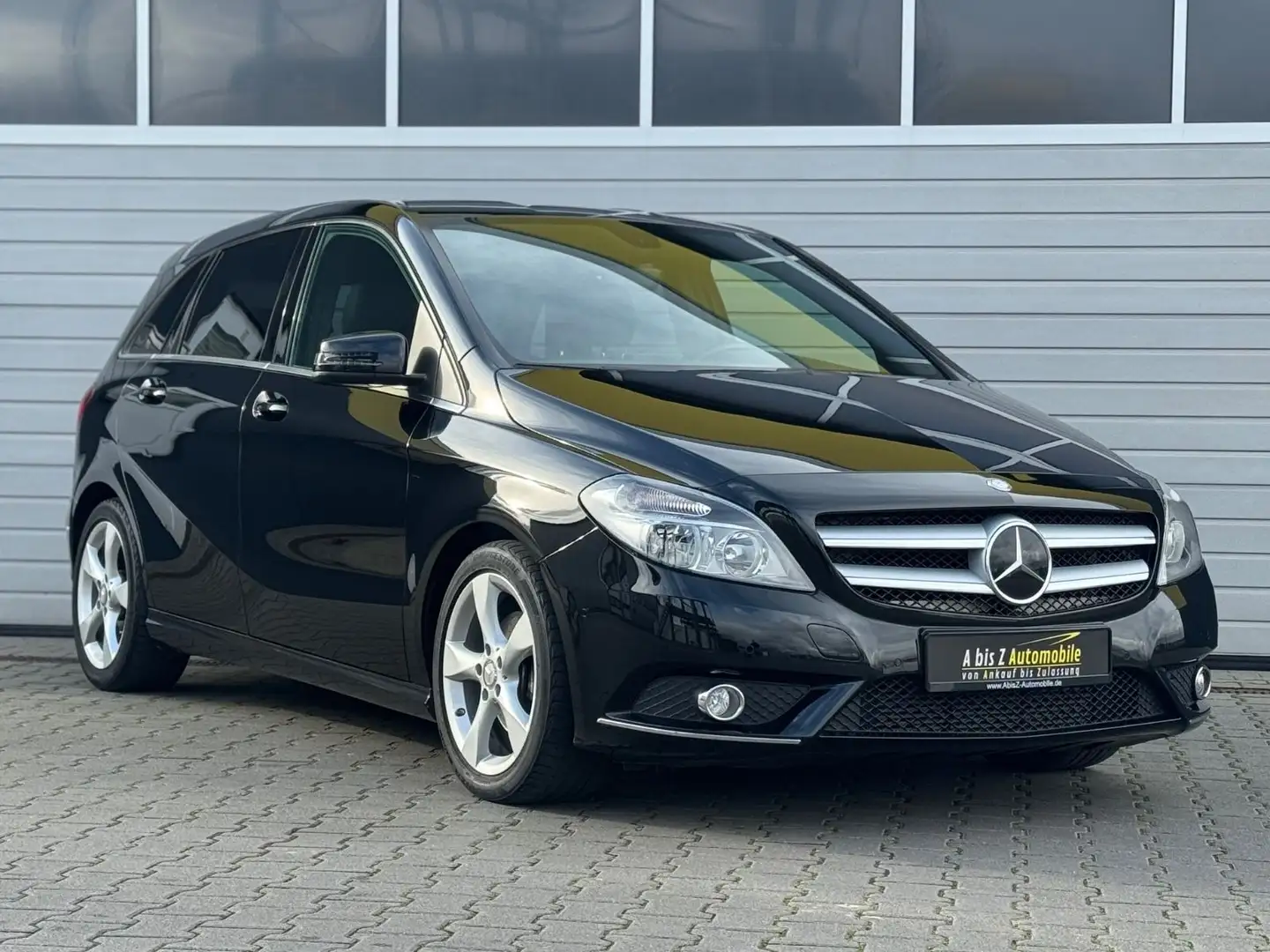 Mercedes-Benz B 180 B180 Sport 2.Hand/SHZ/MFL/Garantie Schwarz - 1