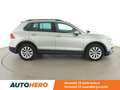 Volkswagen Tiguan 2.0 TDI Comfortline BlueMotion Gris - thumbnail 34