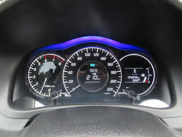 Nissan Note view 11