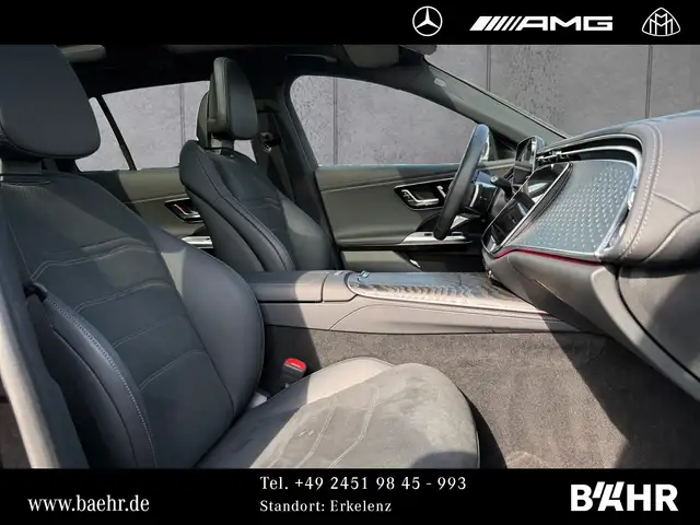 Mercedes-Benz E-Class view 5