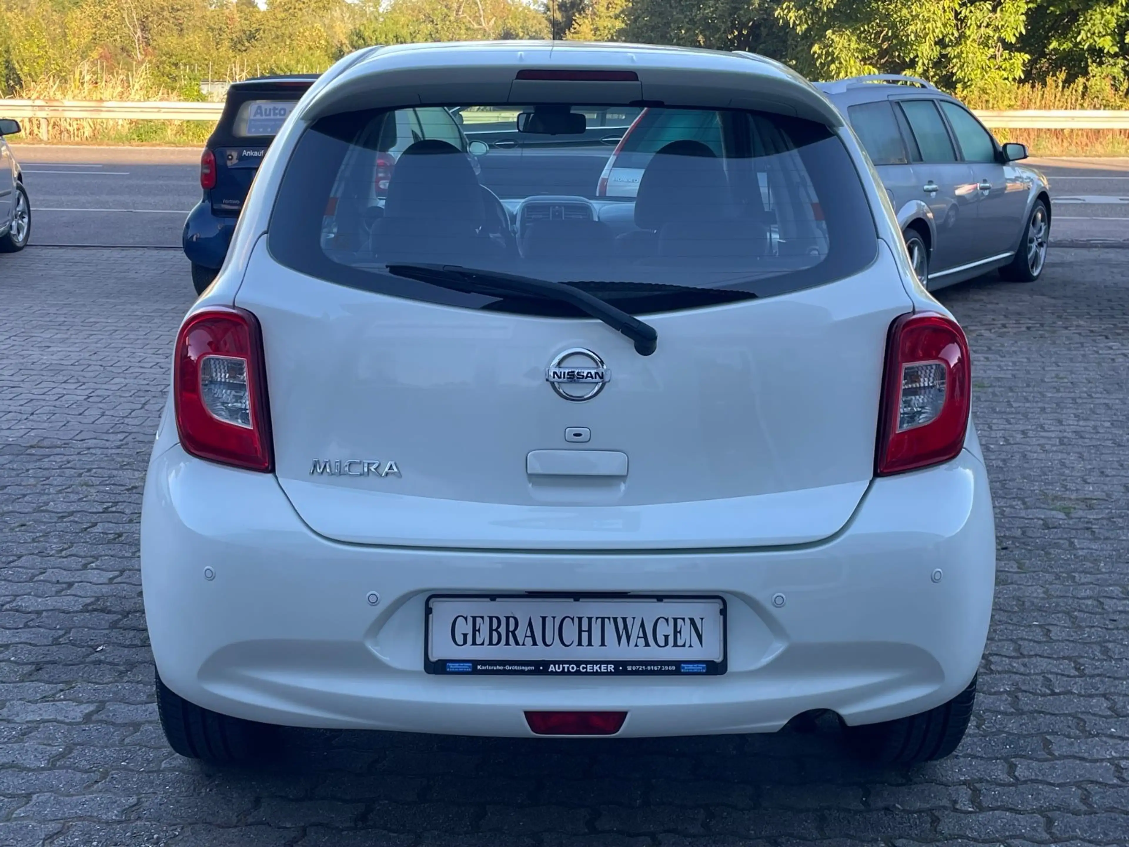 Nissan Micra "PANO"NAVI"BT"TEMPOMAT"SHZ"PARKASSIST"USB" — photo 4