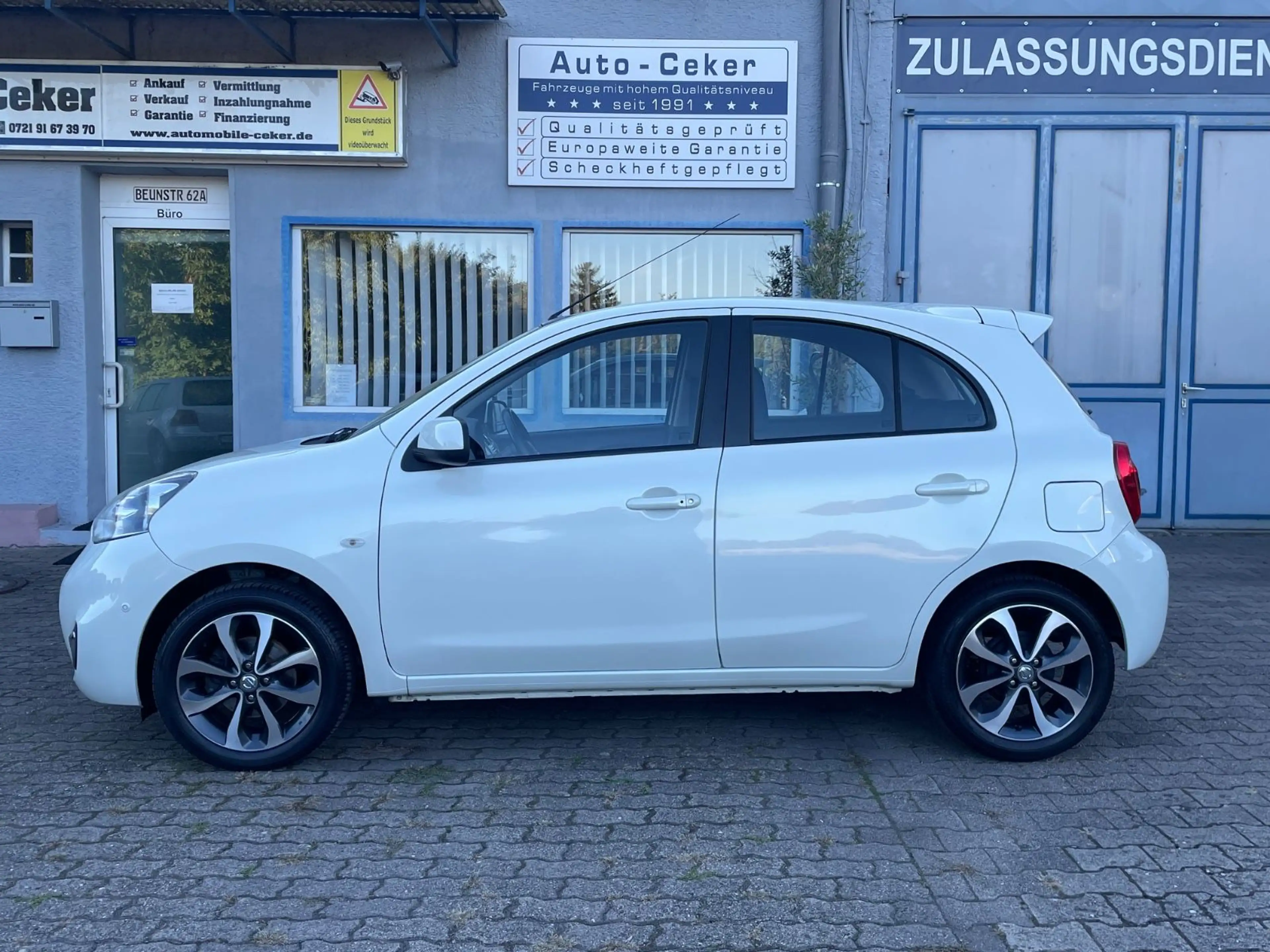 Nissan Micra "PANO"NAVI"BT"TEMPOMAT"SHZ"PARKASSIST"USB" — photo 2