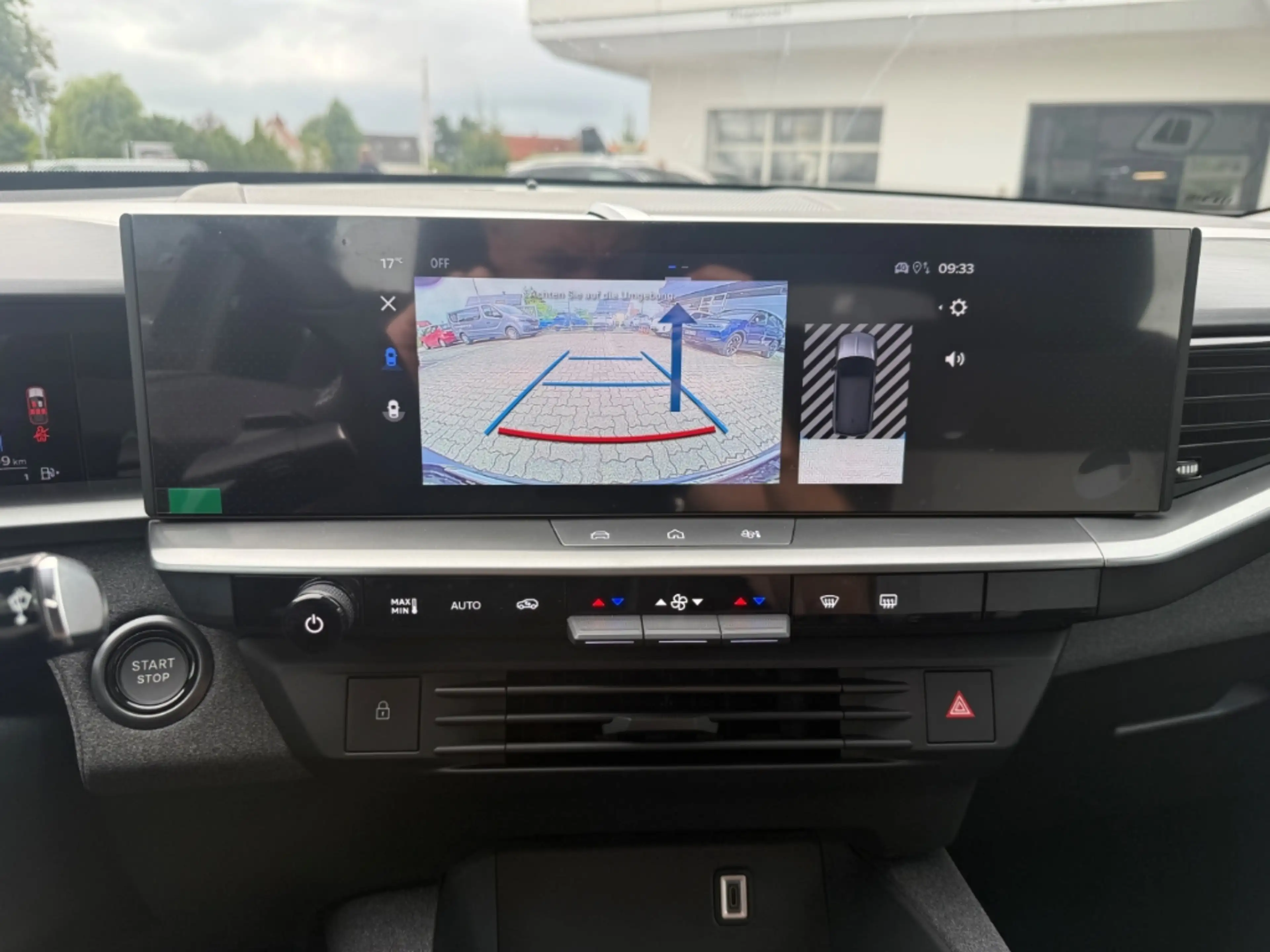 Opel Grandland 1.6 Plug-in-Hybrid mit AHK+Allwetter — photo 11