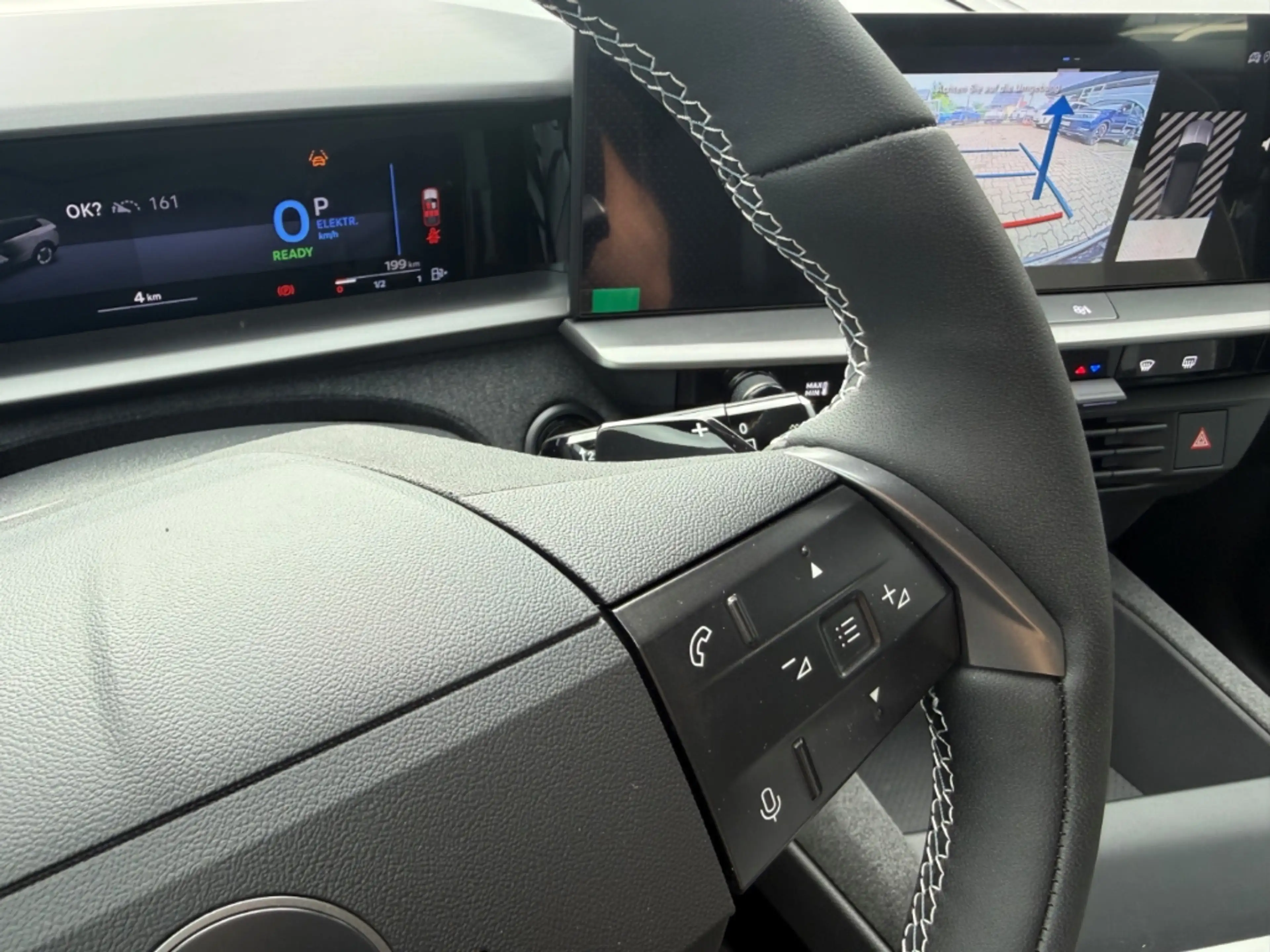 Opel Grandland 1.6 Plug-in-Hybrid mit AHK+Allwetter — photo 10
