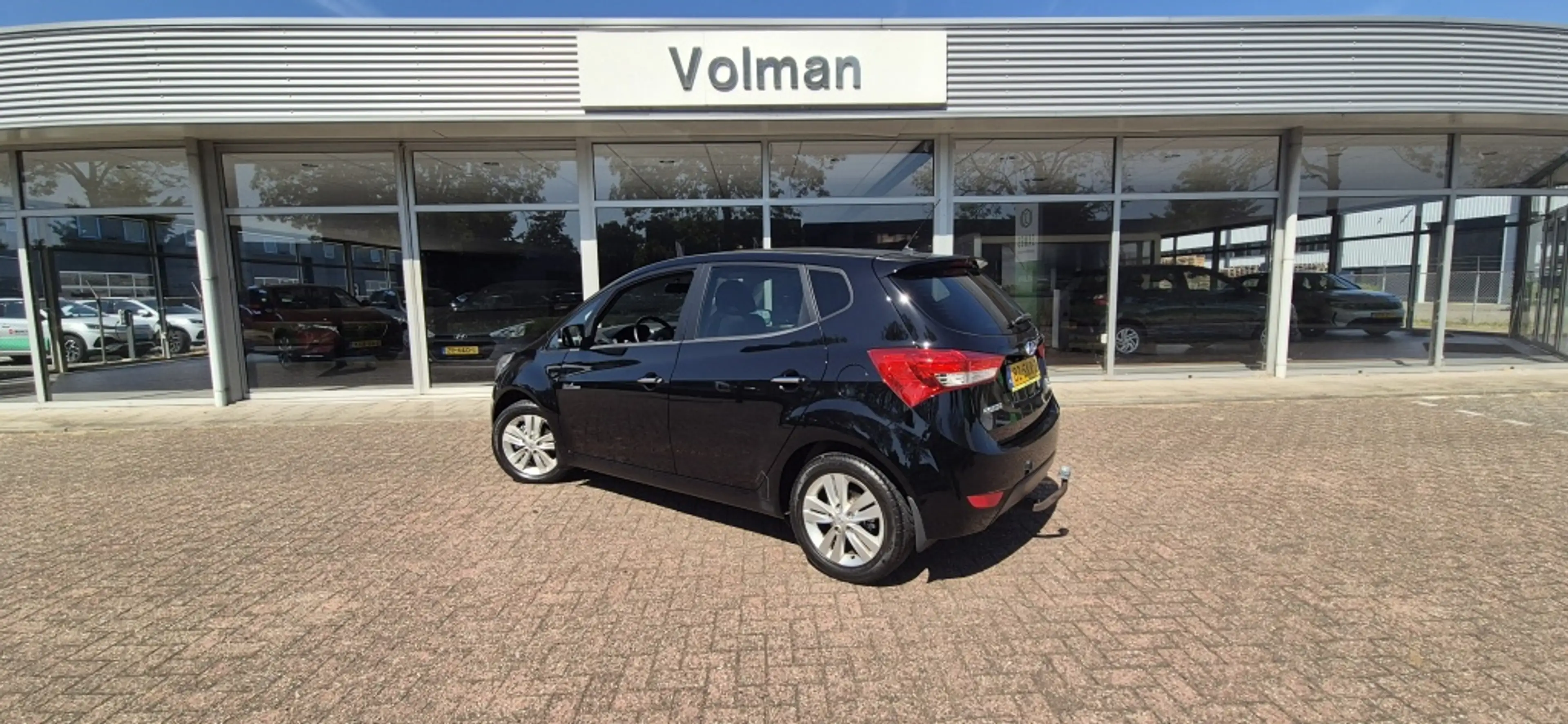 Hyundai iX20 1.4i i-Vision — photo 5