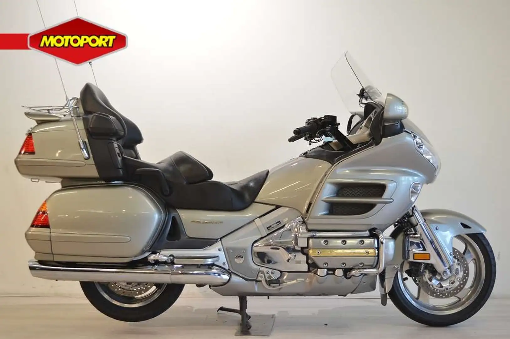 Honda GL 1800 GOLDWING ABS Negru - 1