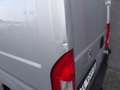 Peugeot Boxer 330 2.0 BlueHDI L2H2 Premium Pack 3 zits airco 673 Grijs - thumbnail 16