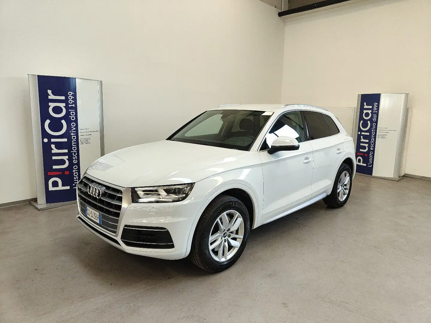 Audi Q5 50TFSIe Plug-In quattro S tronic FariLED Cerchi18” Bianco - 1