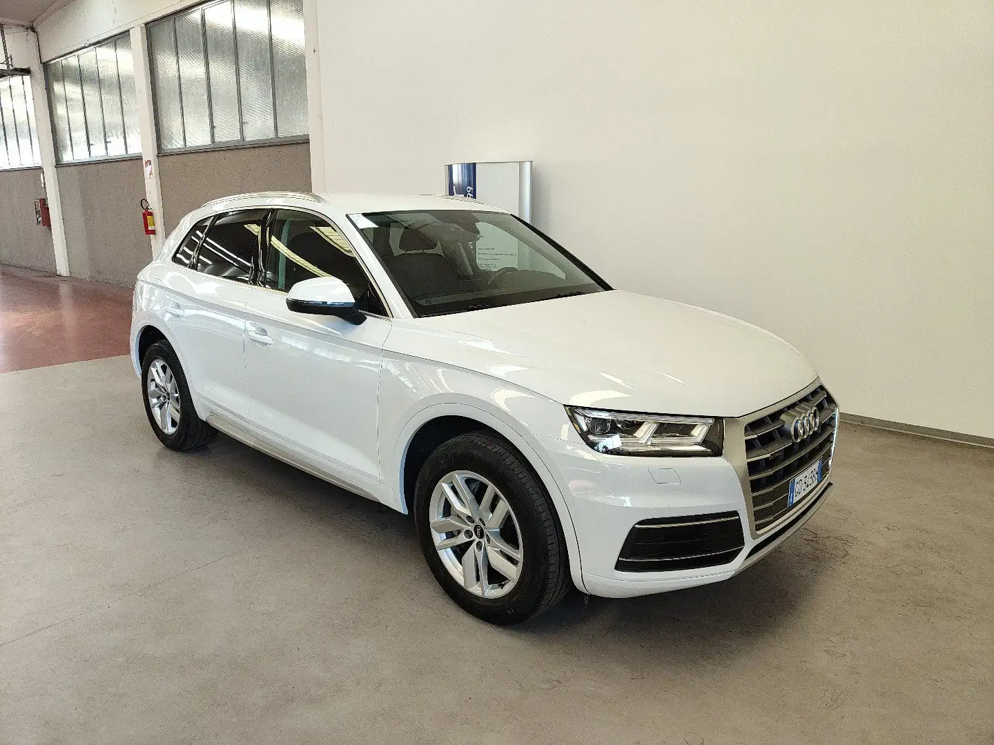 Audi Q5 50TFSIe Plug-In quattro S tronic FariLED Cerchi18” Bianco - 2