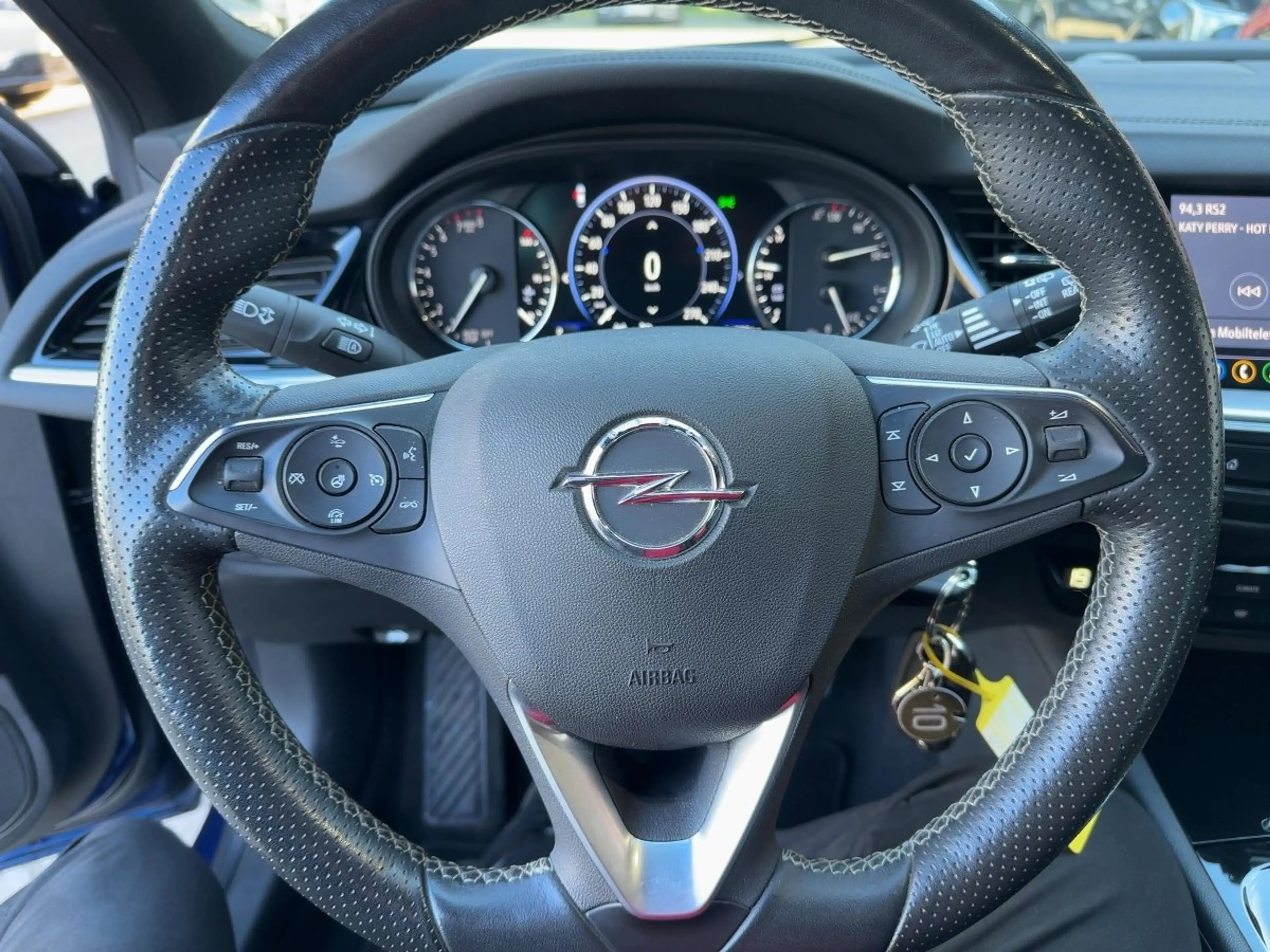 Opel Insignia Sports Tourer Elegance CAM — photo 12
