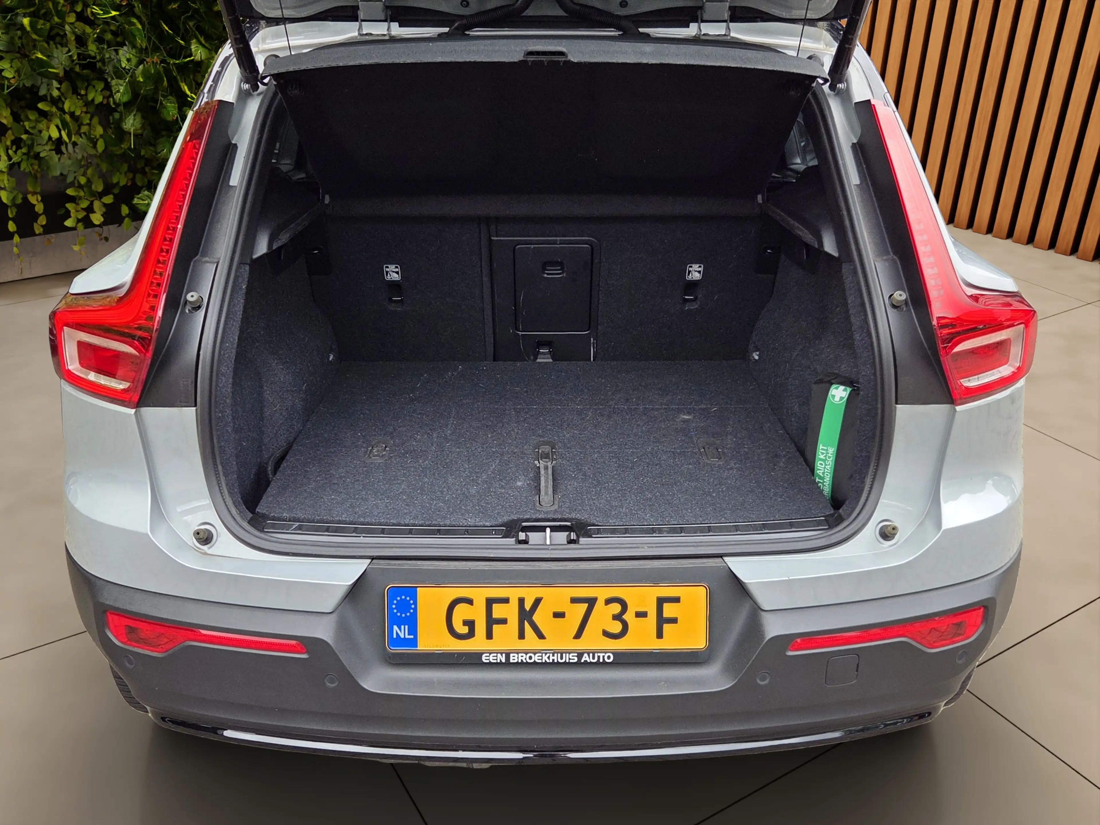 Volvo EX40 Single Motor Extended Range Ultra 82 kWh | VERWACH — photo 9
