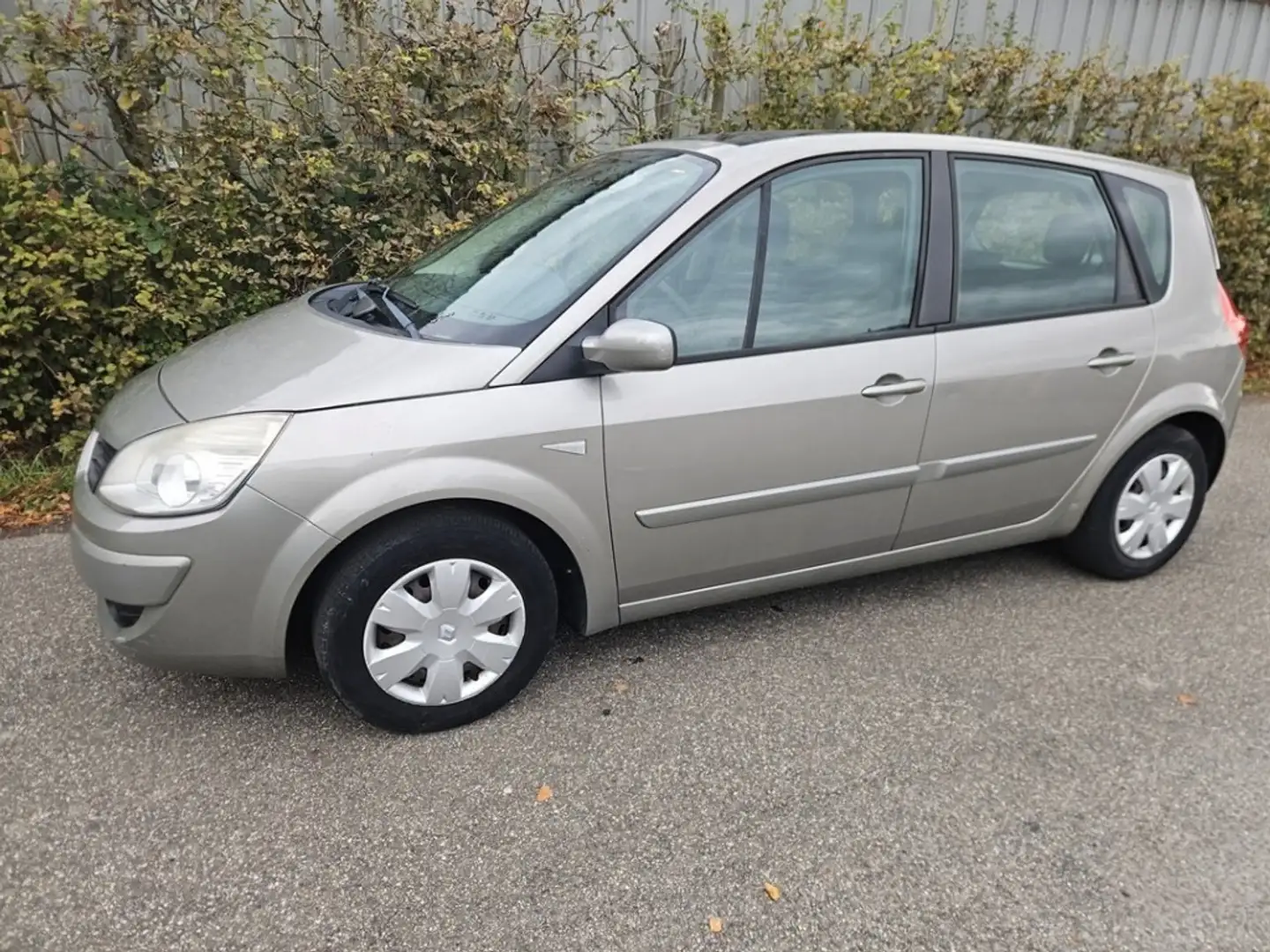 Renault Scenic 2 1.6 16V Gris - 1