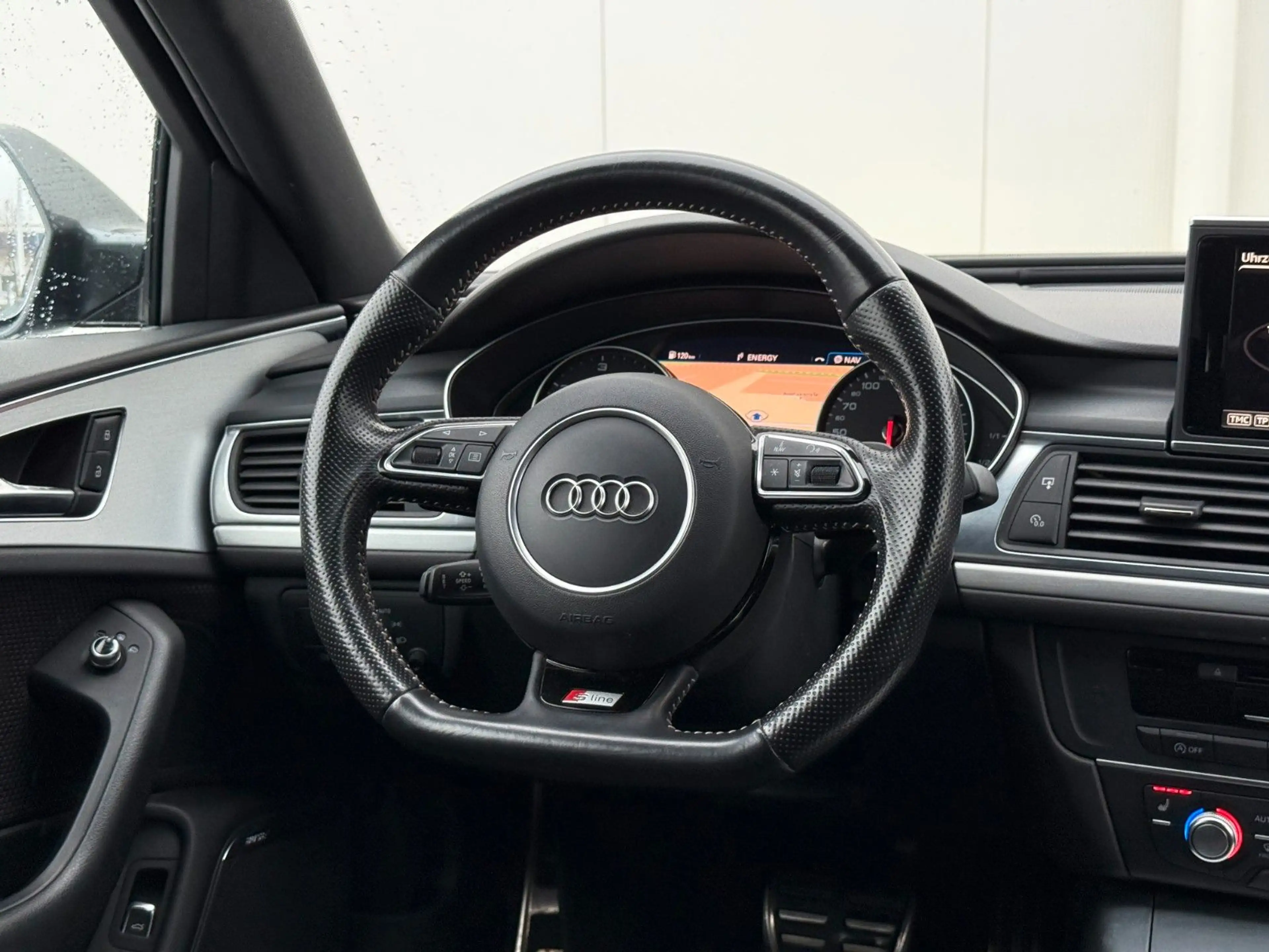 Audi A6 Avant 3.0TDI QUATTRO LED KEYLESS S-LINE BLACK — photo 11
