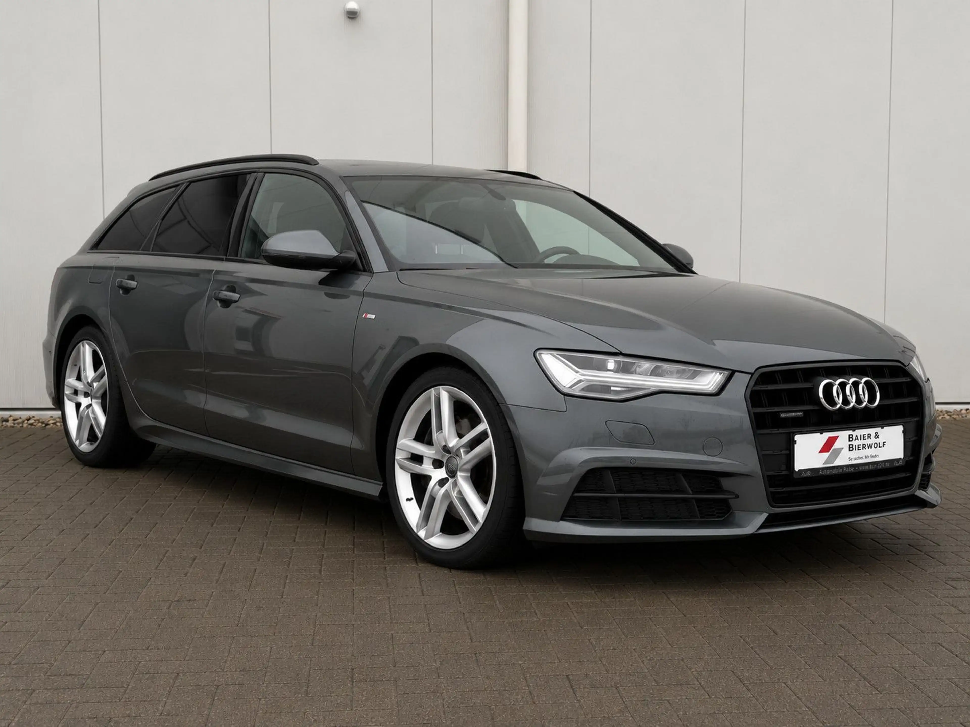 Audi A6 Avant 3.0TDI QUATTRO LED KEYLESS S-LINE BLACK — photo 6