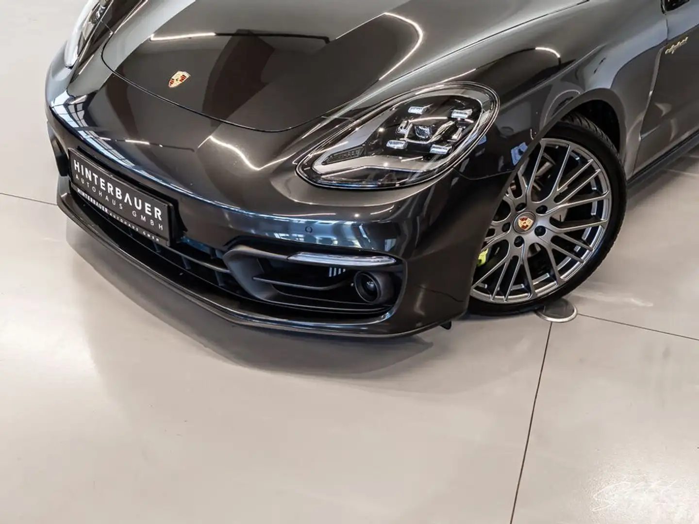 Porsche Panamera 4 E-Hybrid Platium Edition *LUFT*PANO*21'' Grau - 2