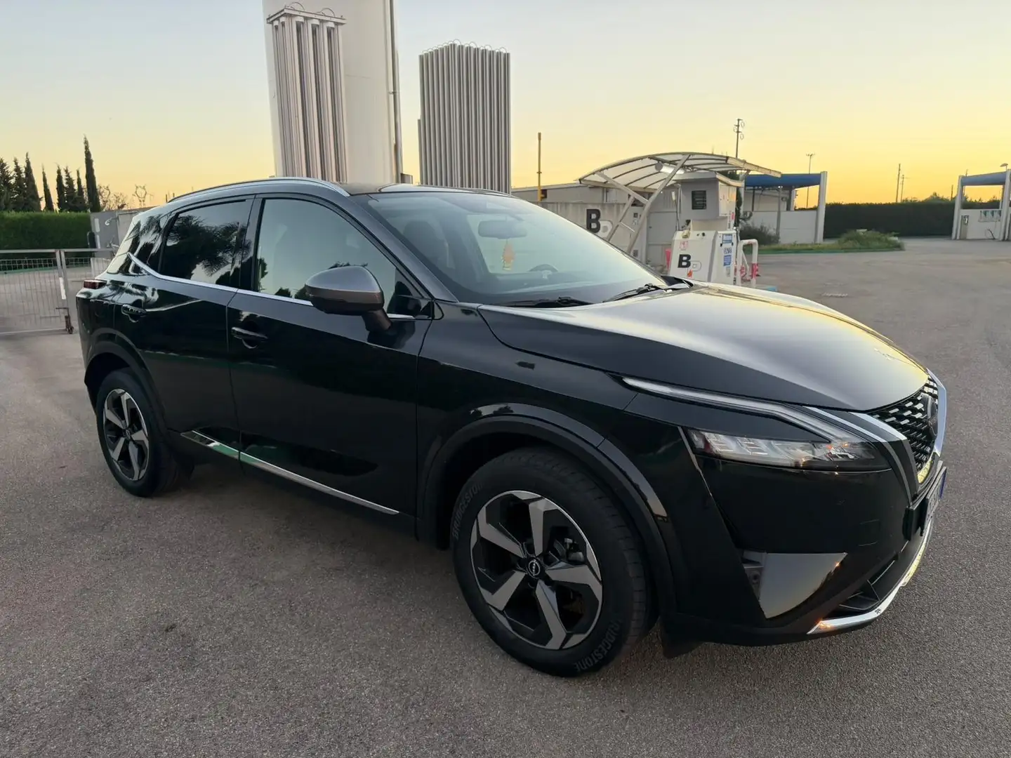 Nissan Qashqai Qashqai III 2021 1.3 mhev Tekna 2wd 140cv Noir - 2