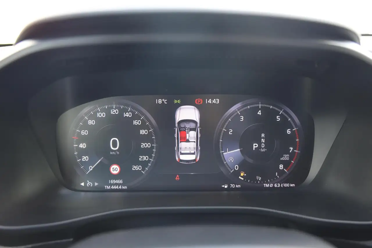 Volvo XC40 1.5 T2 Momentum Core Automaat LED Camera Cruise Na, миниатюра 22