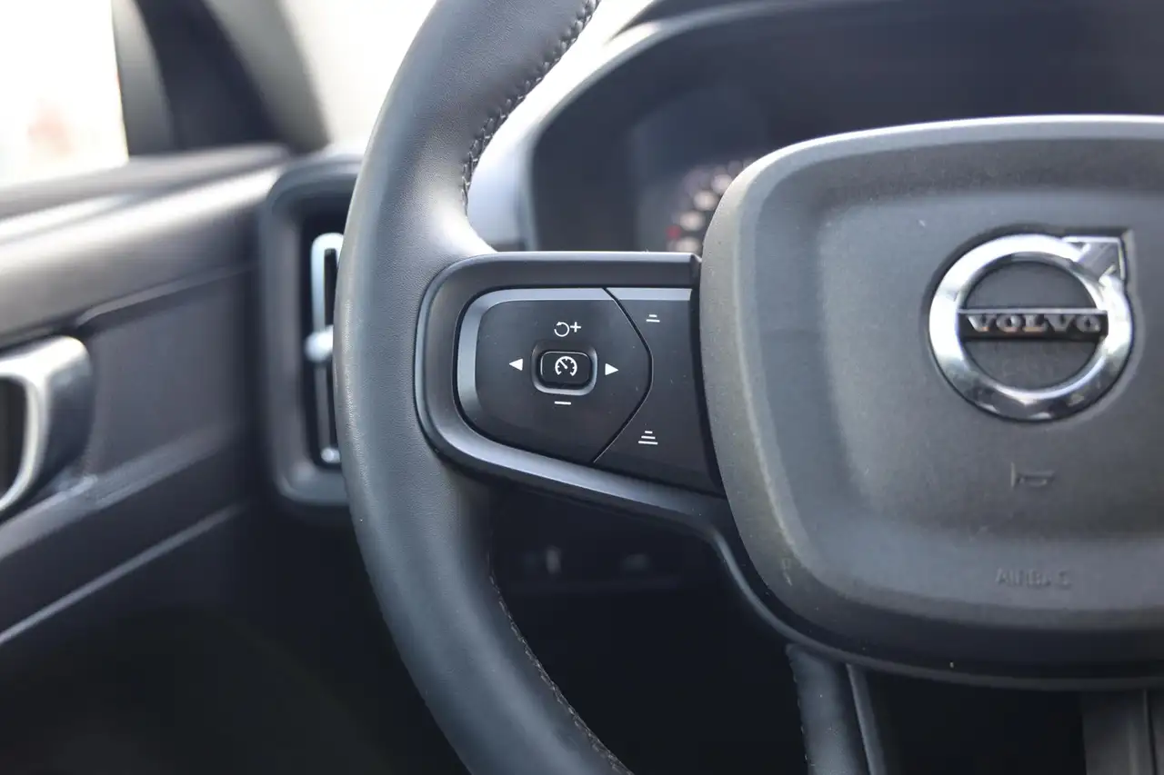Volvo XC40 1.5 T2 Momentum Core Automaat LED Camera Cruise Na, миниатюра 10