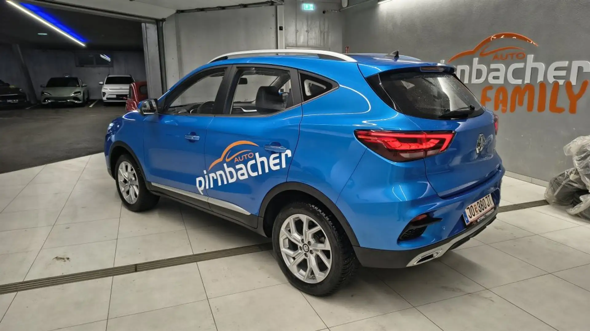 MG ZS 1,0T Luxury Blau - 2