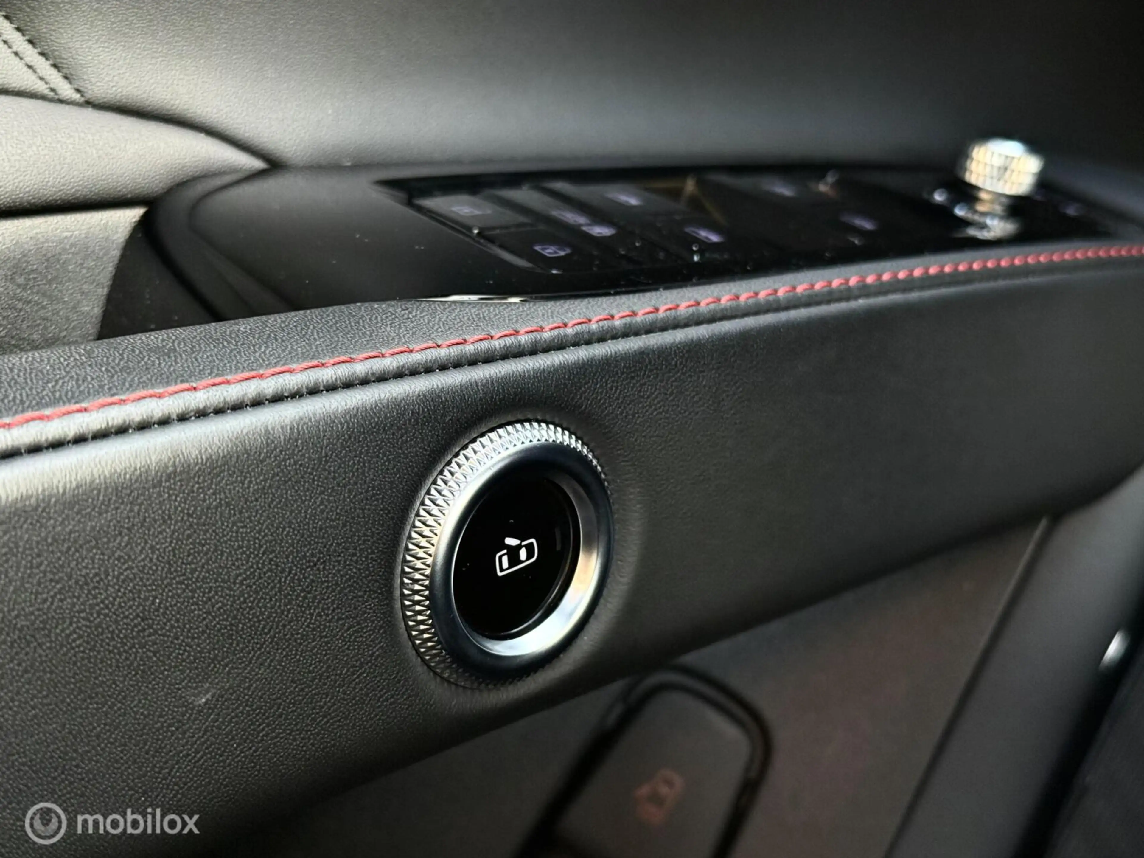 Maserati Grecale 2.0 MHEV Modena |Pano|Sonus|HUD|360|Koeling — photo 43