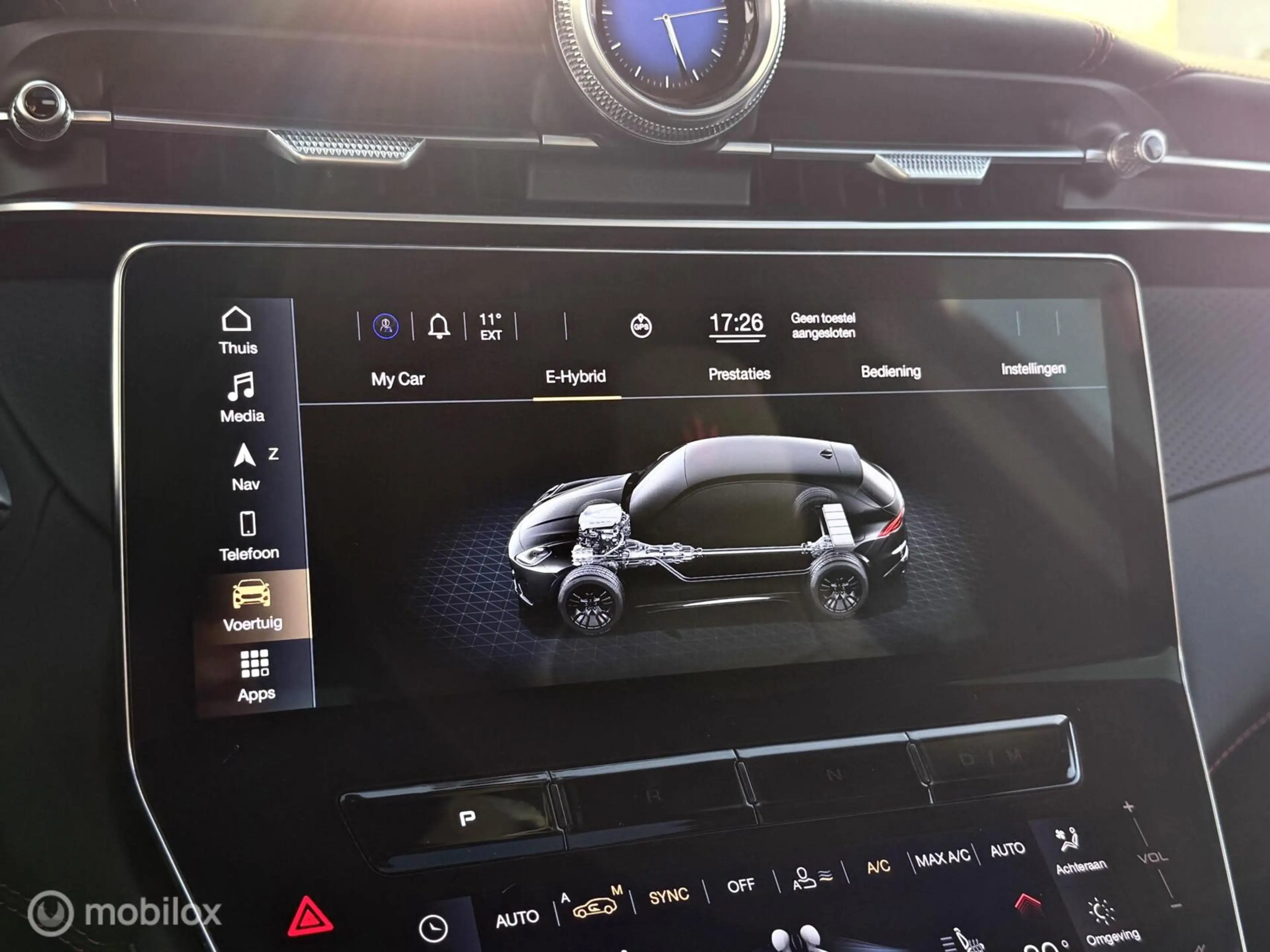 Maserati Grecale 2.0 MHEV Modena |Pano|Sonus|HUD|360|Koeling — photo 39