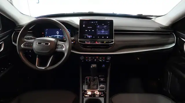 Jeep Compass view 6