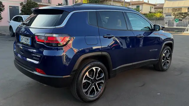 Jeep Compass view 8