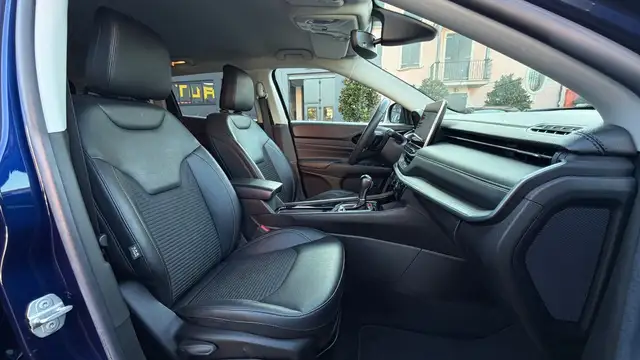 Jeep Compass view 13