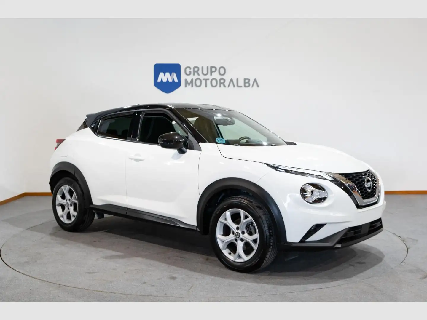 Nissan Juke DIG-T 84 kW (114 CV) 6M/T N-Connecta Blanco - 1