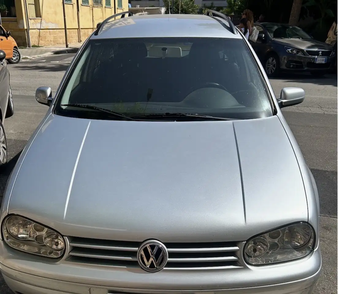 Volkswagen Golf Variant 1.6 Highline, foto 1