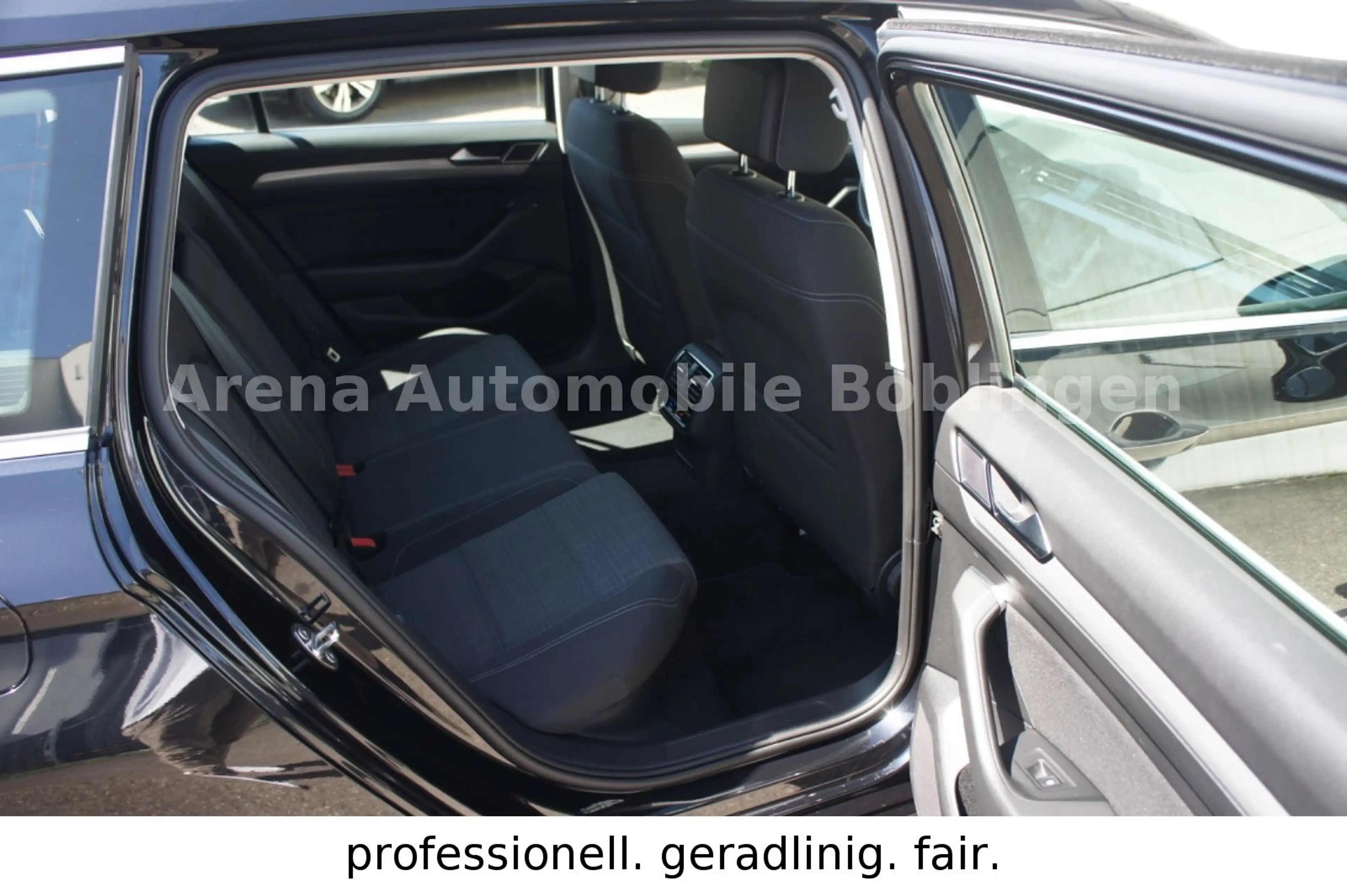 Volkswagen Passat Variant 1.5 TSI DSG*NAVI*LED*KAMERA* — photo 13