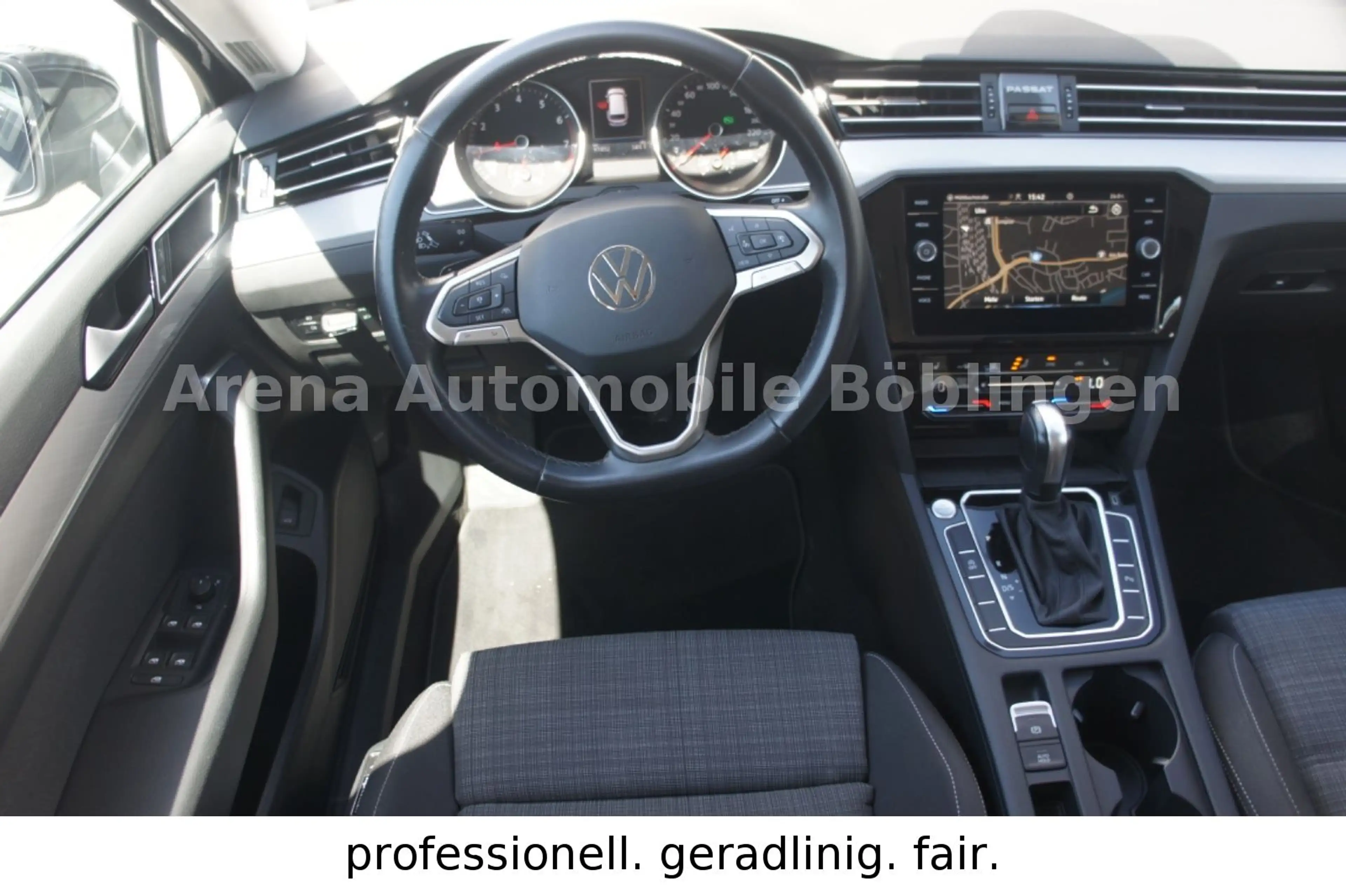 Volkswagen Passat Variant 1.5 TSI DSG*NAVI*LED*KAMERA* — photo 11