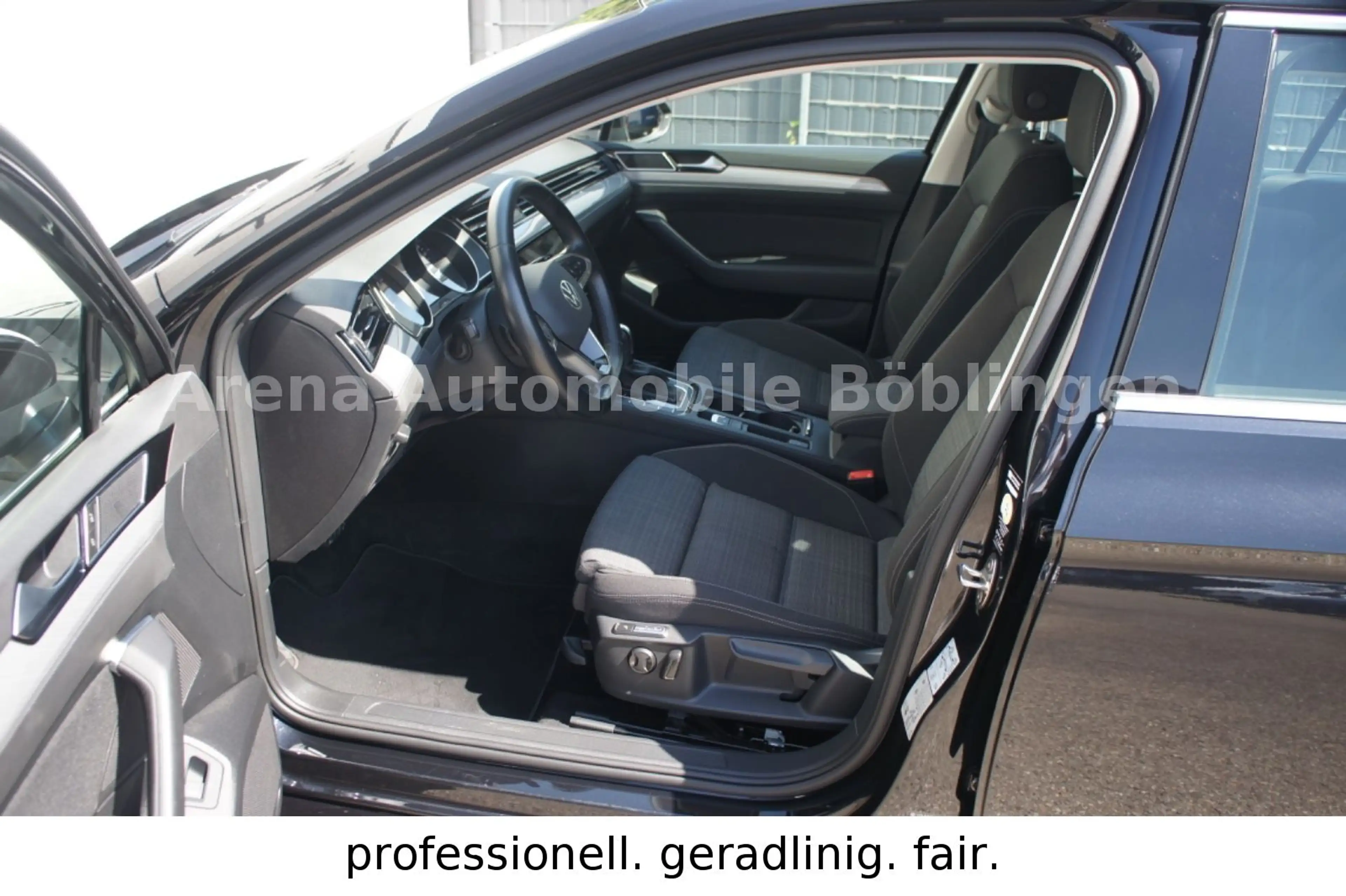 Volkswagen Passat Variant 1.5 TSI DSG*NAVI*LED*KAMERA* — photo 9