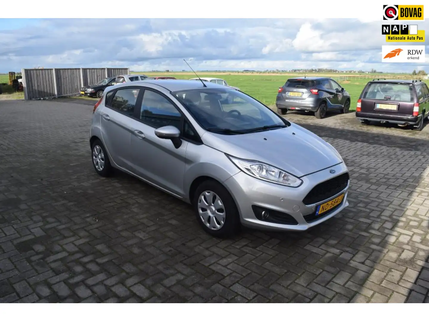 Ford Fiesta 1.5 TDCi Style Ultimate Lease Edition Gris - 1
