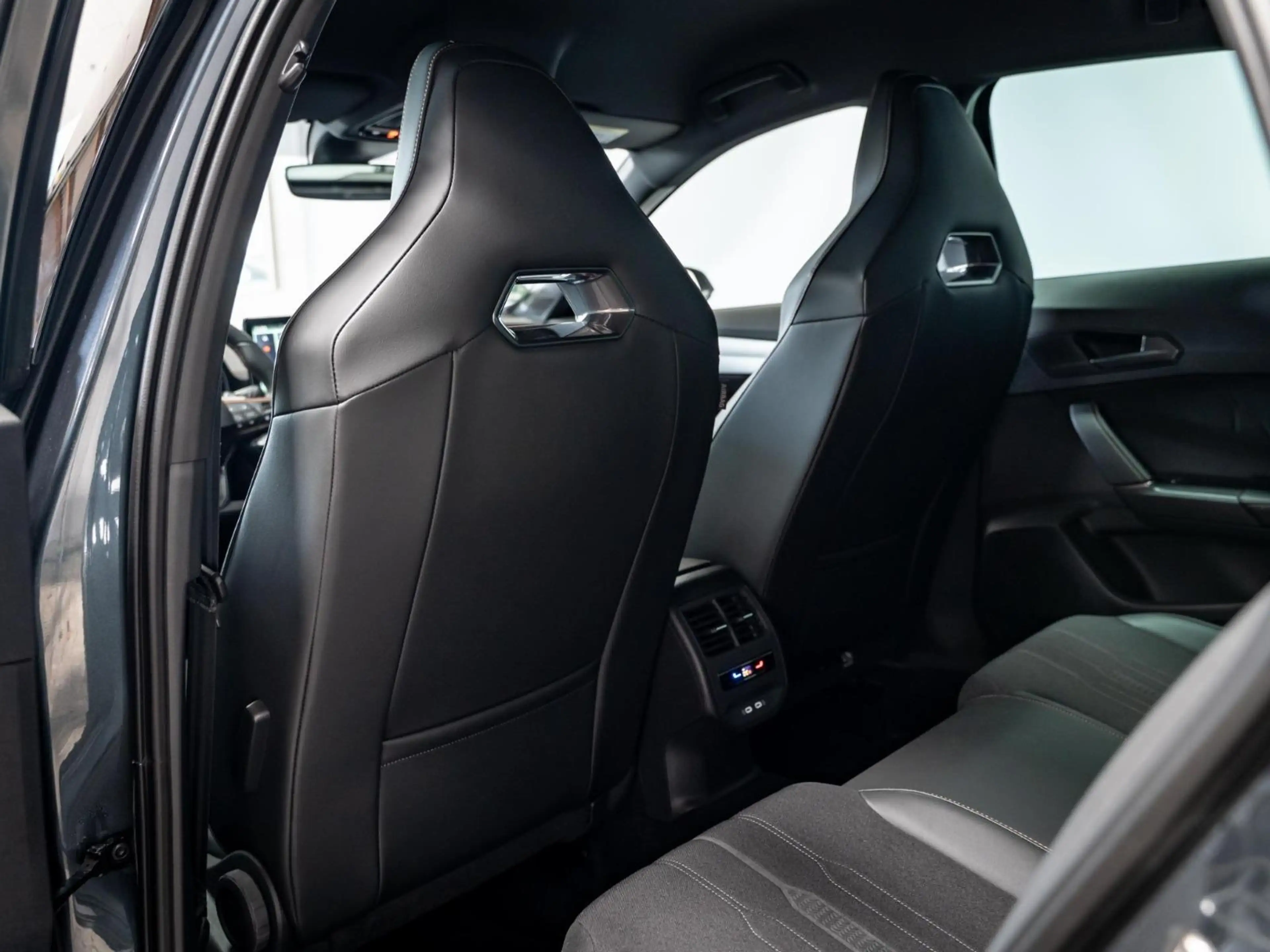 CUPRA Formentor 1.4 TSI e-Hybrid VZ Copper Edition 245 PK | Camera — photo 10